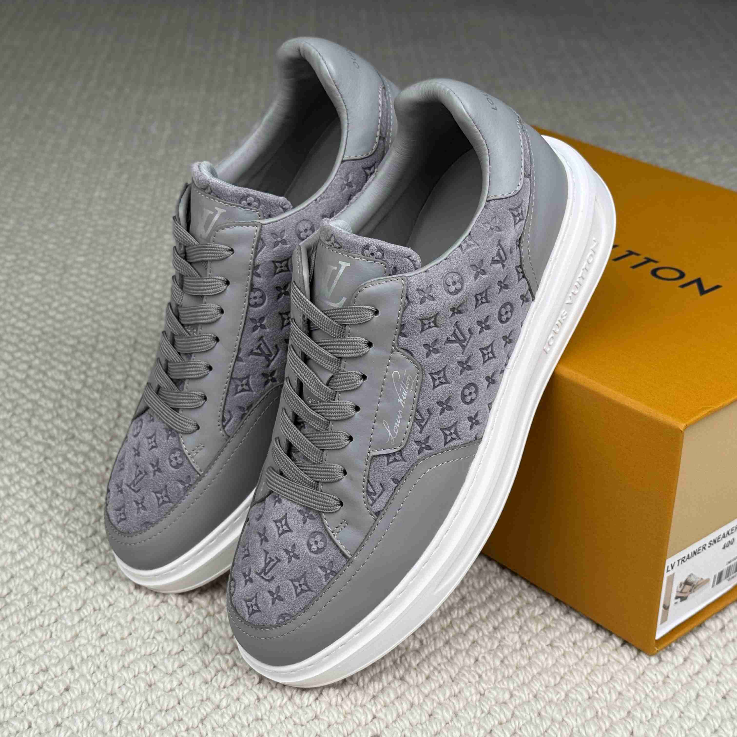 Louis Vuitton Beverly Hills Sneaker 1AKBS9 - DesignerGu