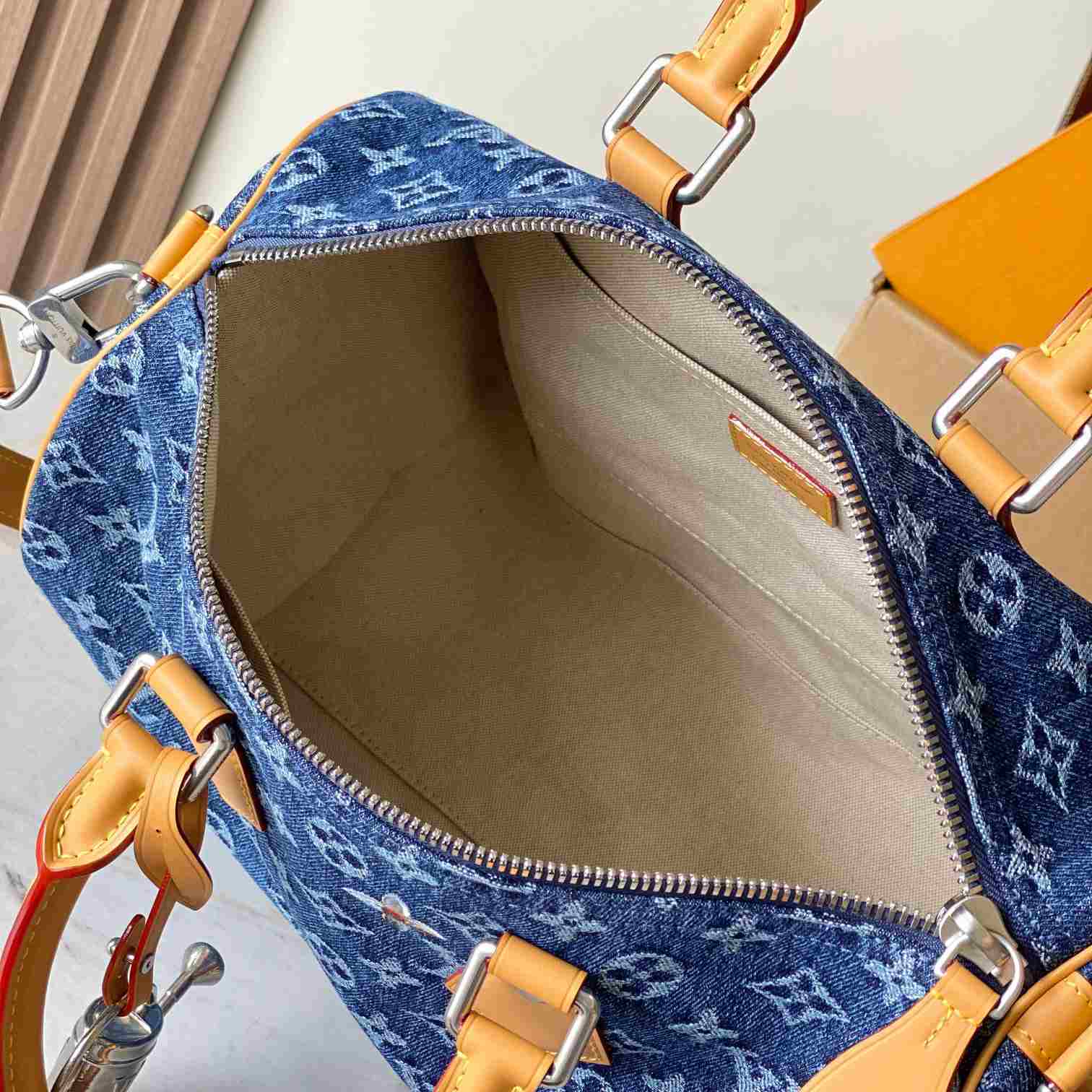 Louis Vuitton Speedy 30 Bandoulière M27556 - DesignerGu
