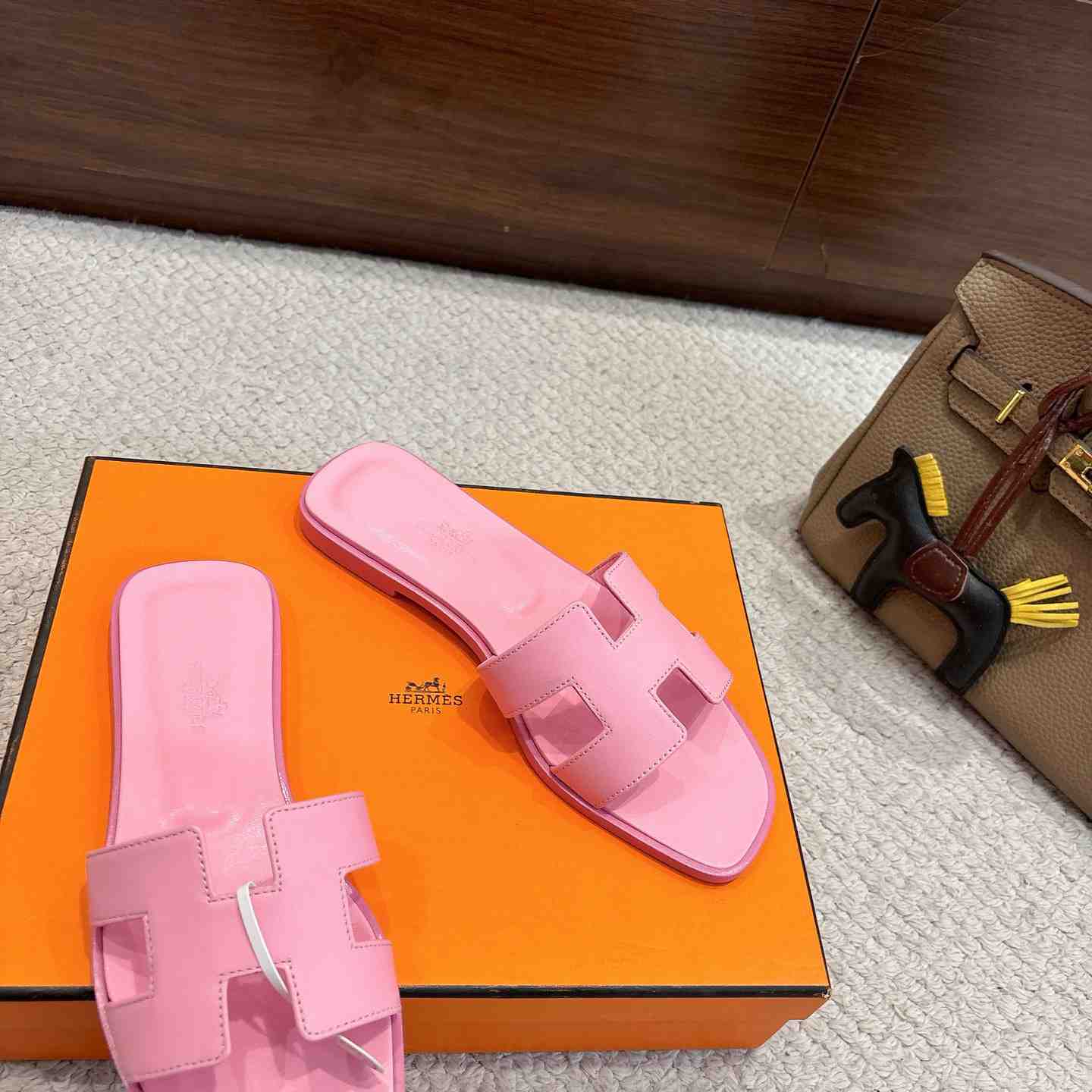 Hermes Oran Sandal - DesignerGu