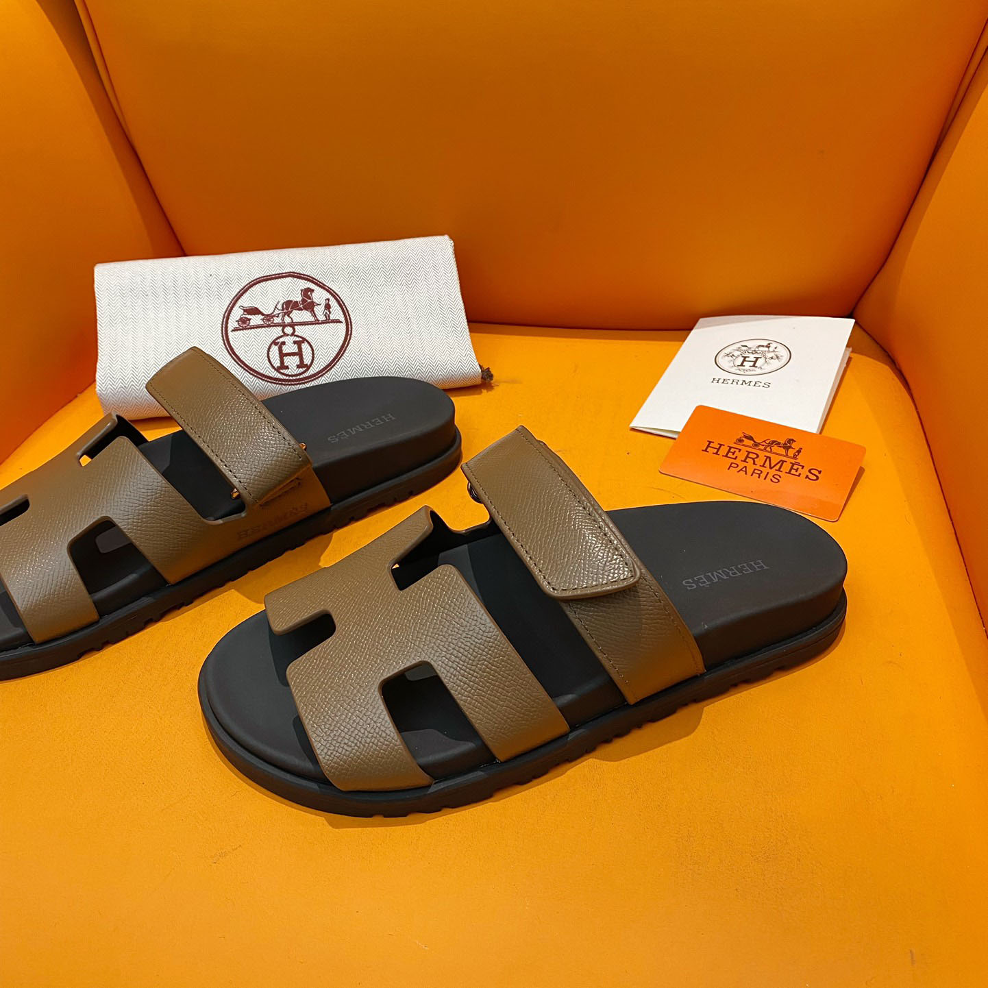 Hermes Chypre Sandal - DesignerGu
