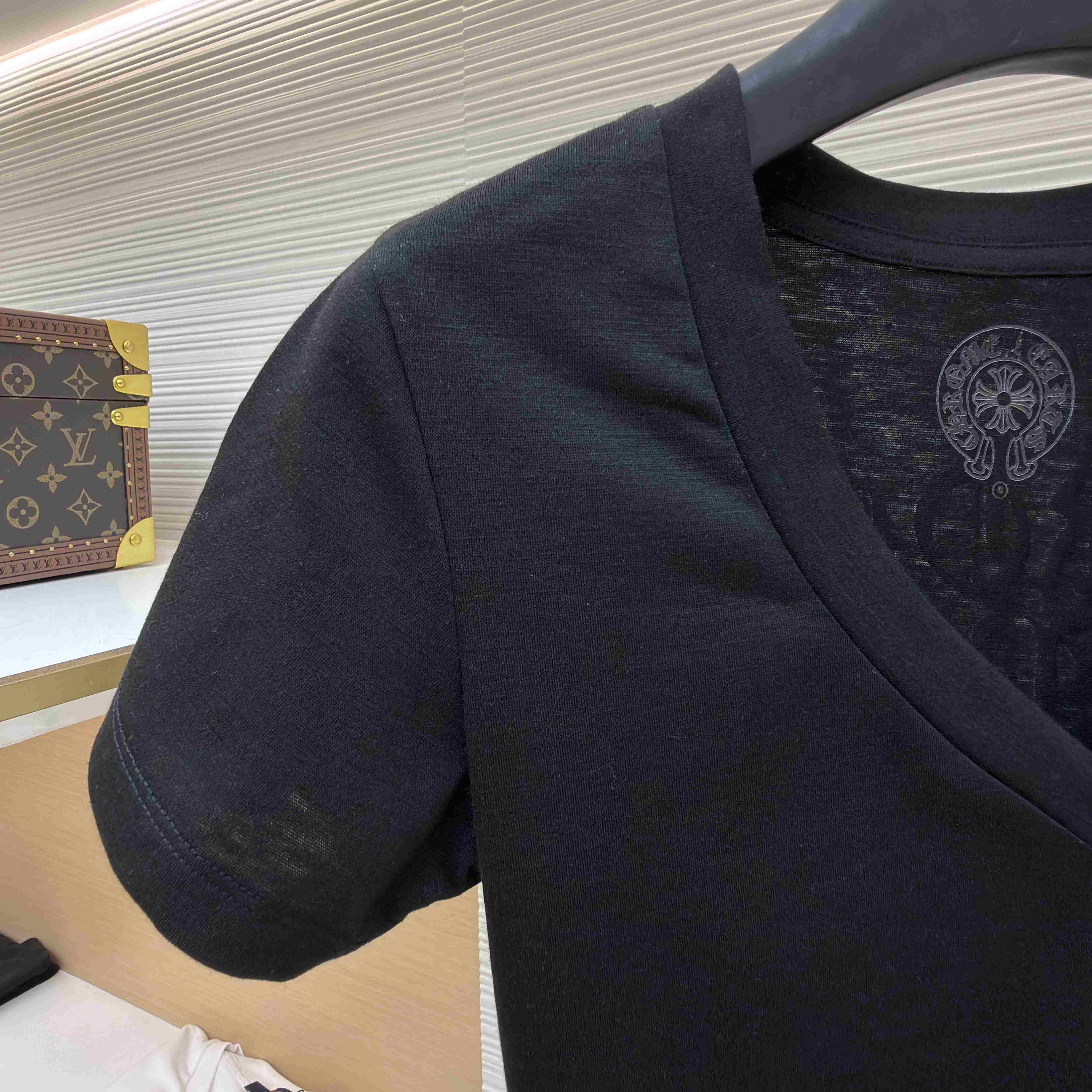 Chrome Hearts V-Neck T-Shirt 'Black' - DesignerGu