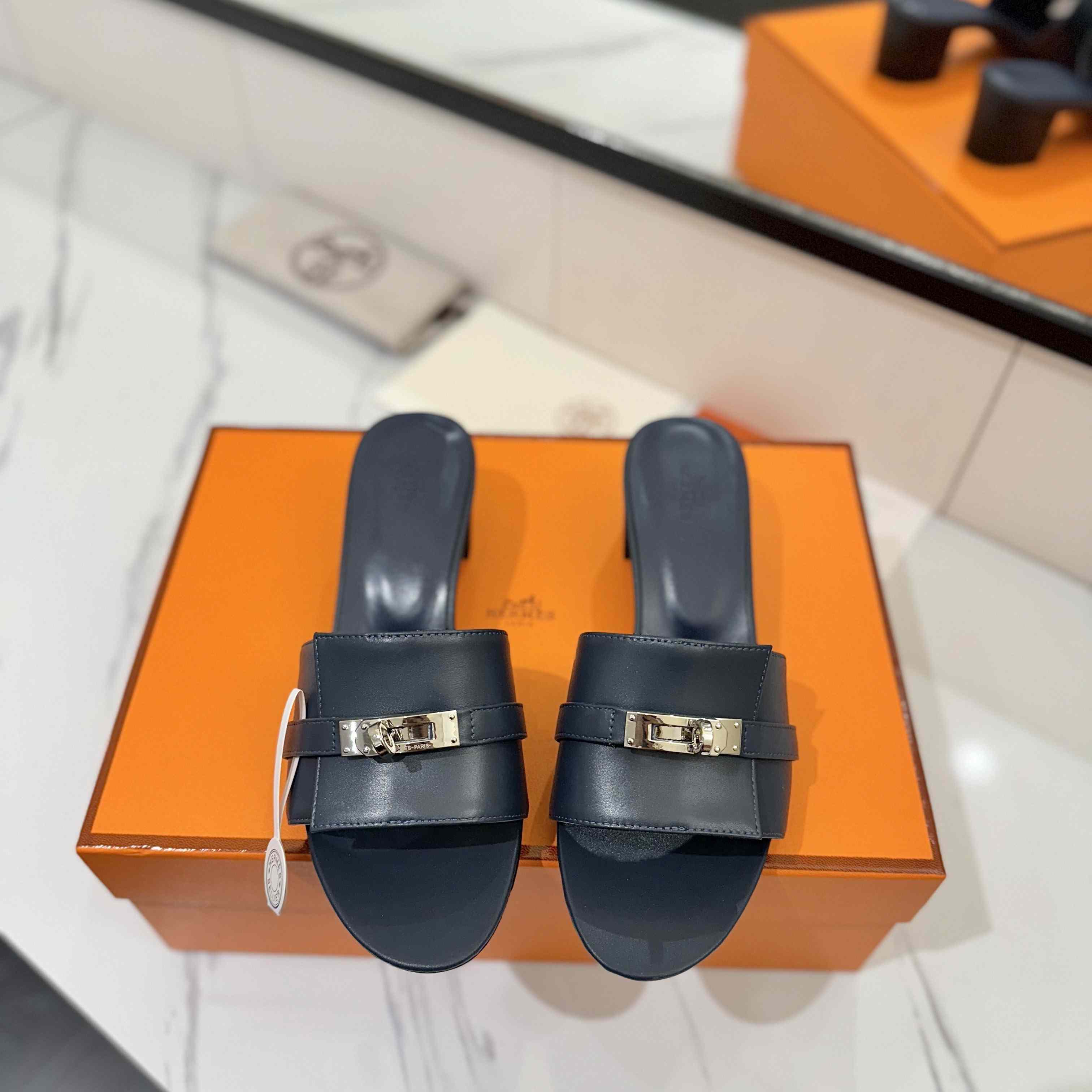 Hermes Gigi 50 Sandal - DesignerGu