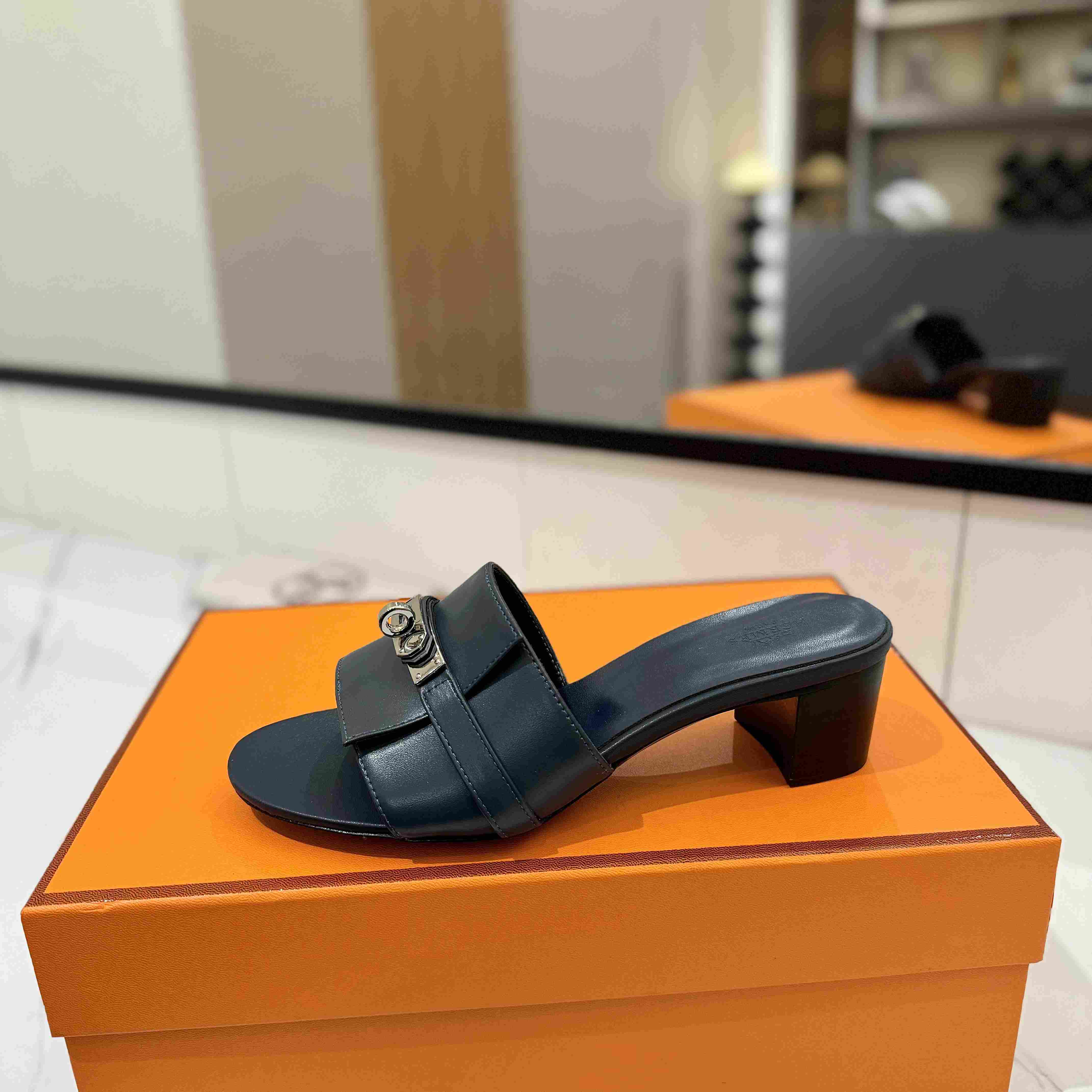 Hermes Gigi 50 Sandal - DesignerGu
