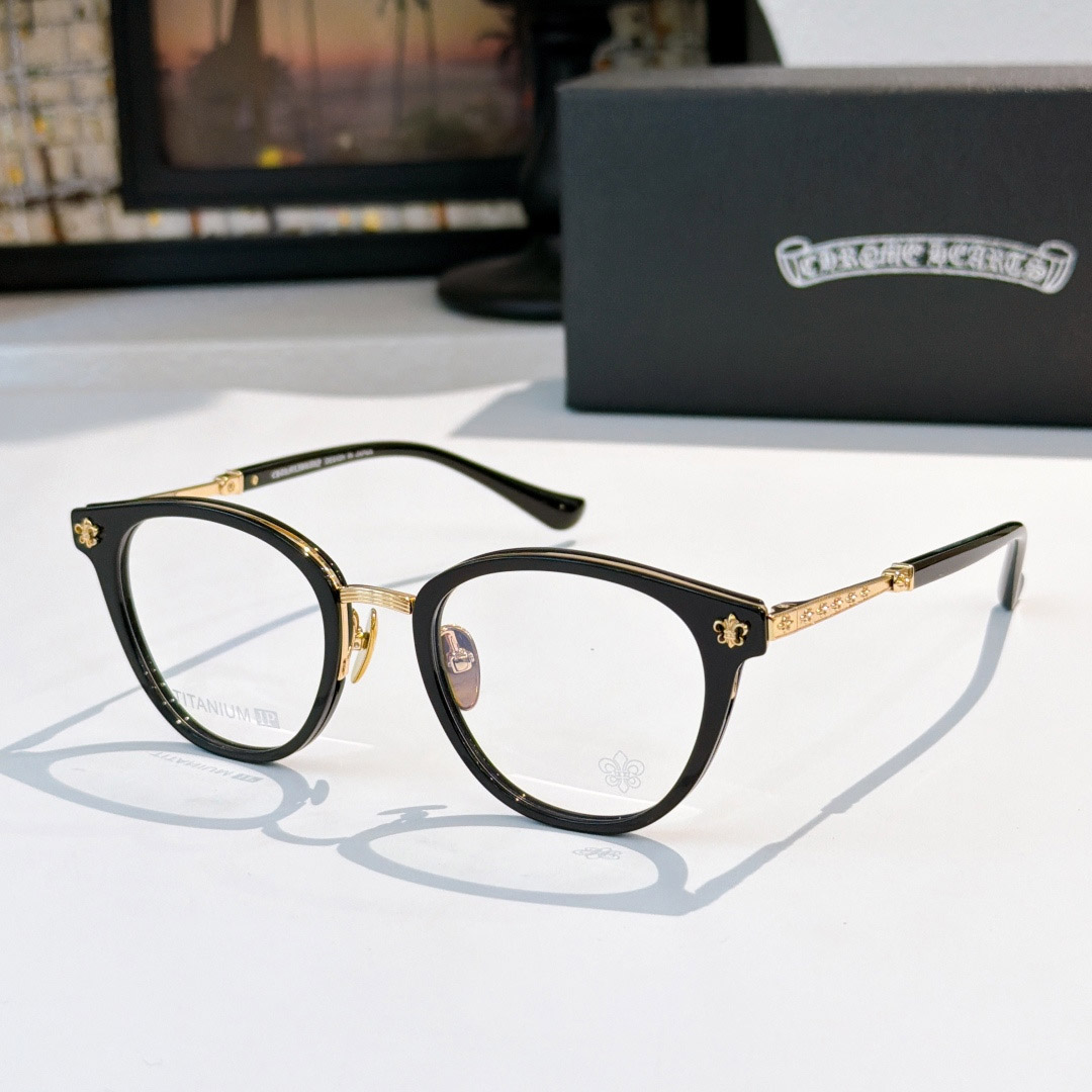 Chrome Hearts CH8352 Sunglasses - DesignerGu