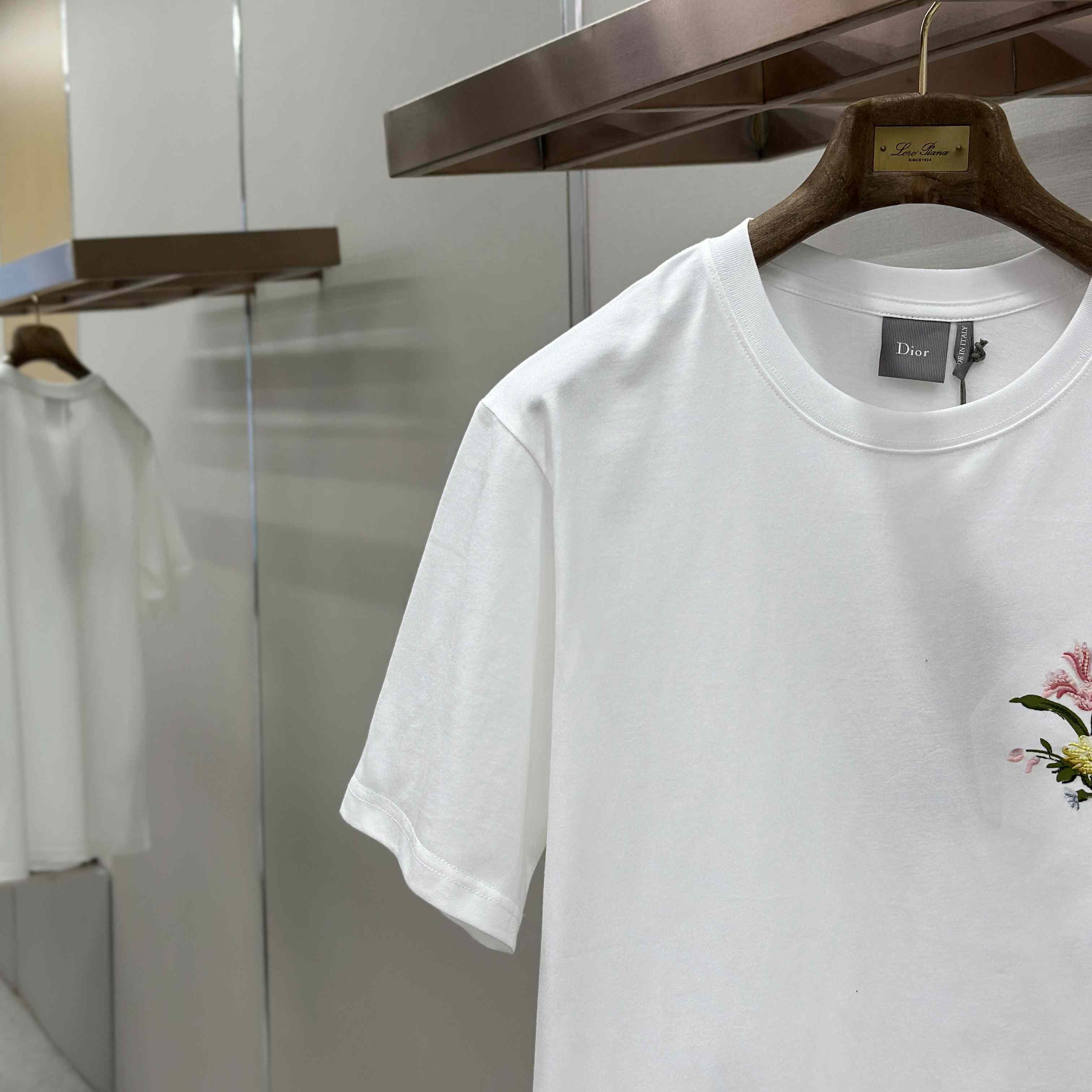 Dior T-Shirt With Dior Secret Garden Motif, Relaxed Fit - DesignerGu