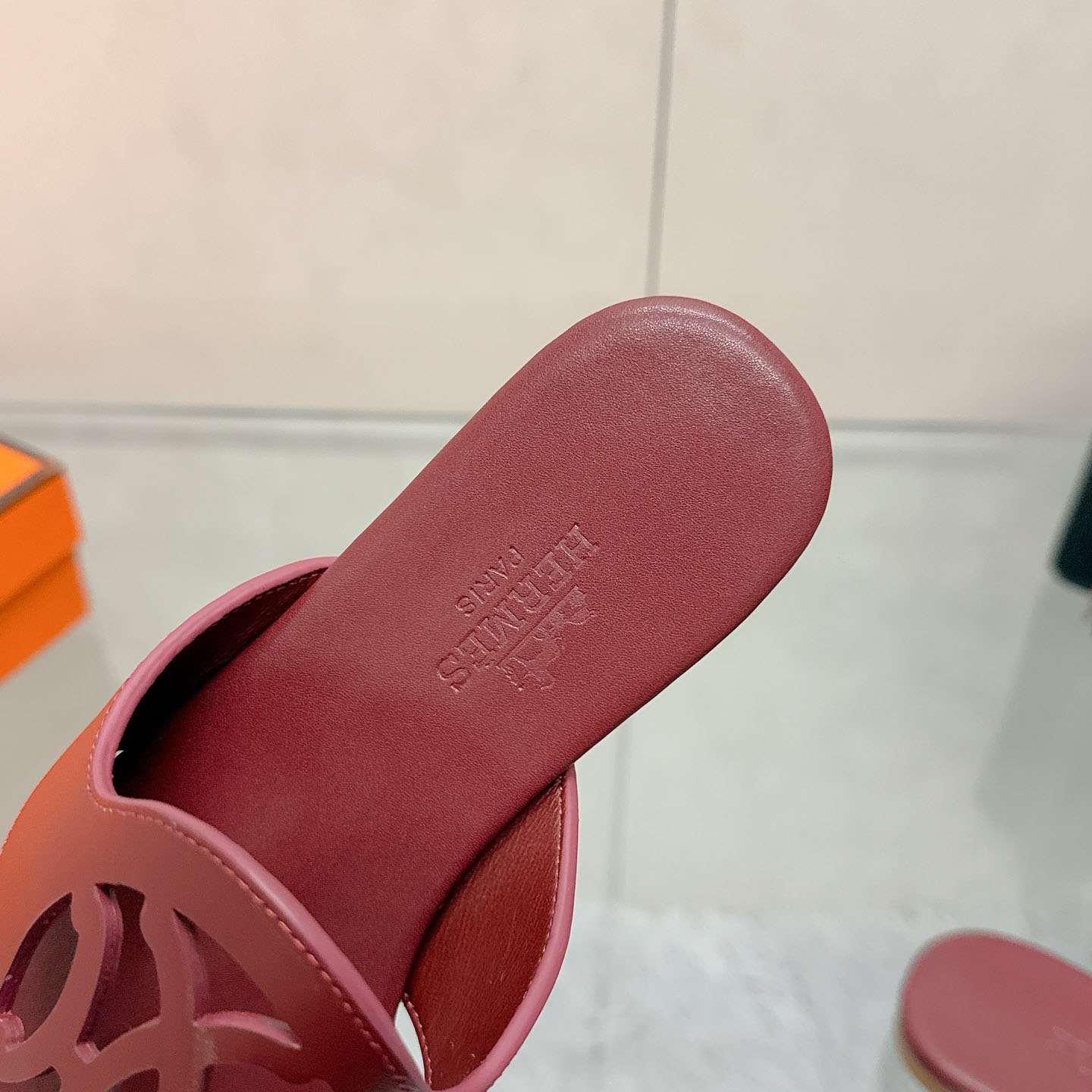 Hermes Mage Sandal - DesignerGu