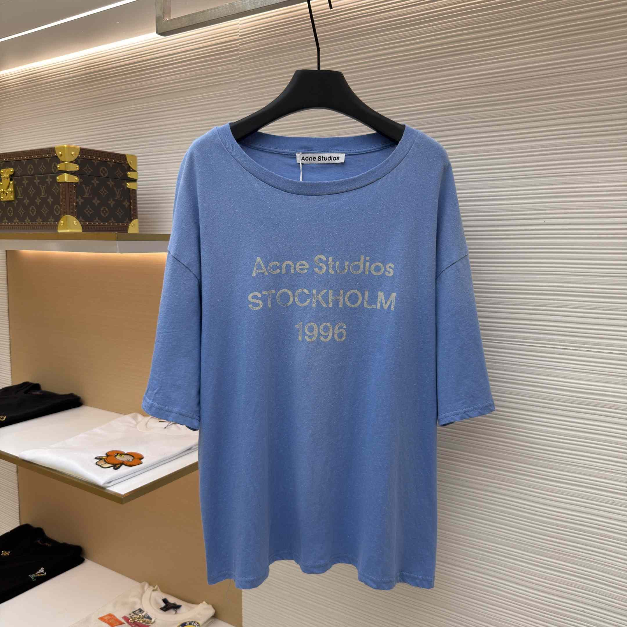 Acne Studios  Sprayed Logo T-shirt - DesignerGu
