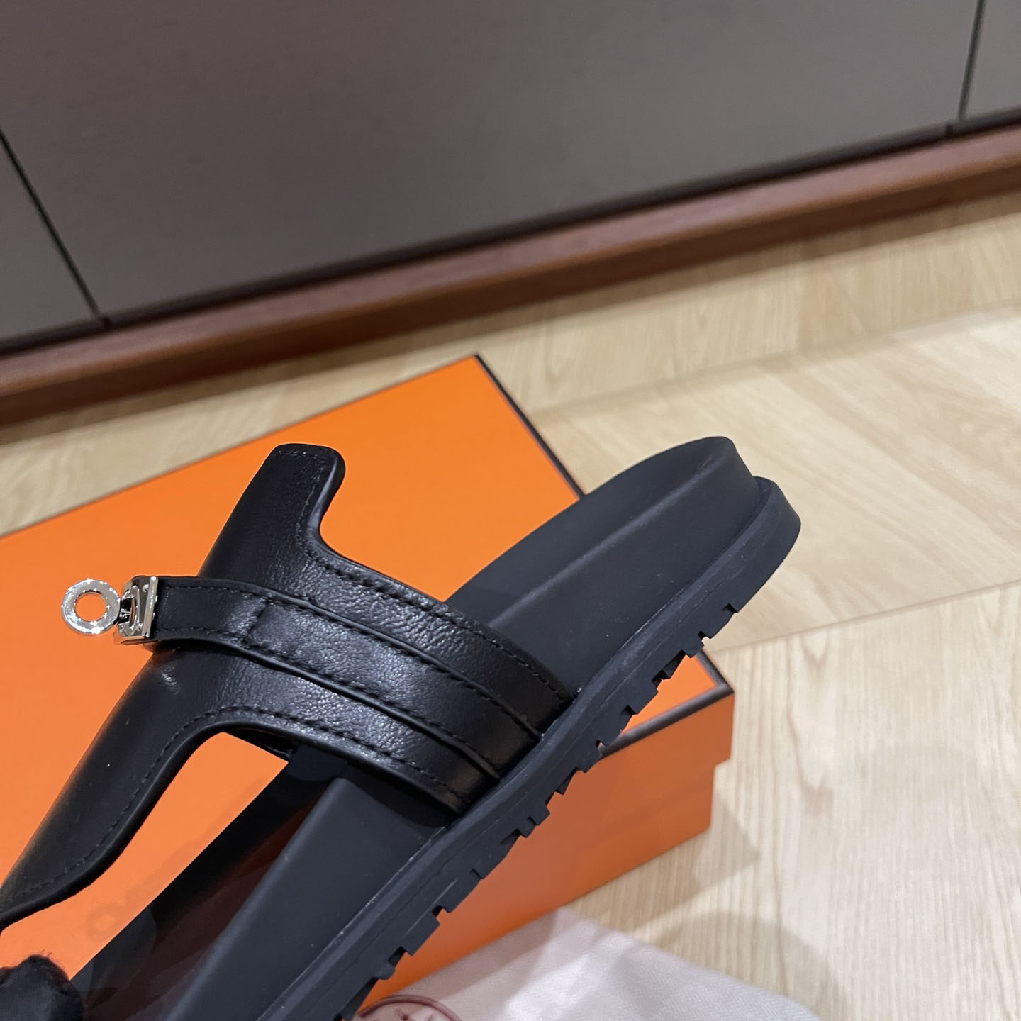 Hermes Empire Sandal - DesignerGu