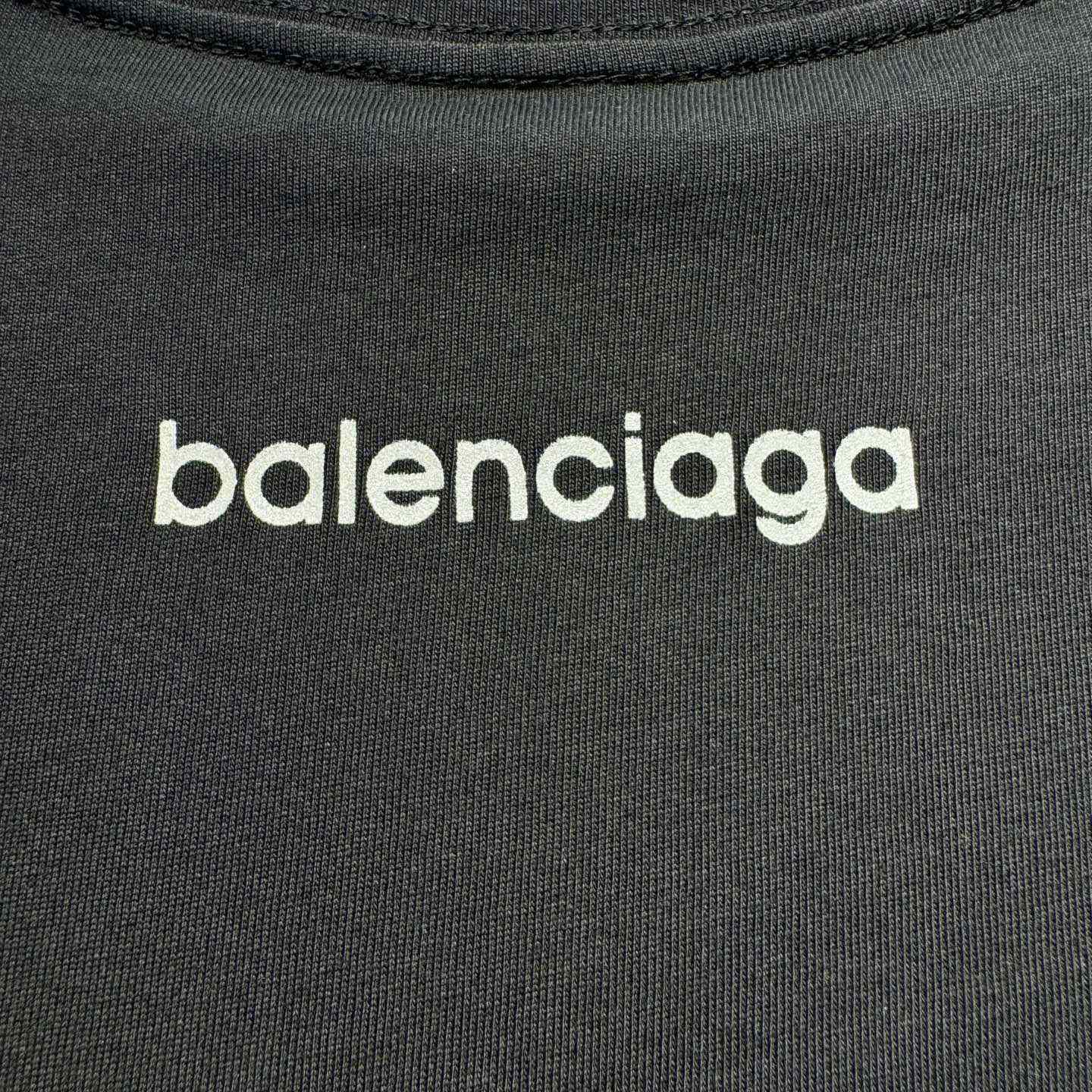 Balenciaga Bodies Medium Fit T-shirt In Black - DesignerGu