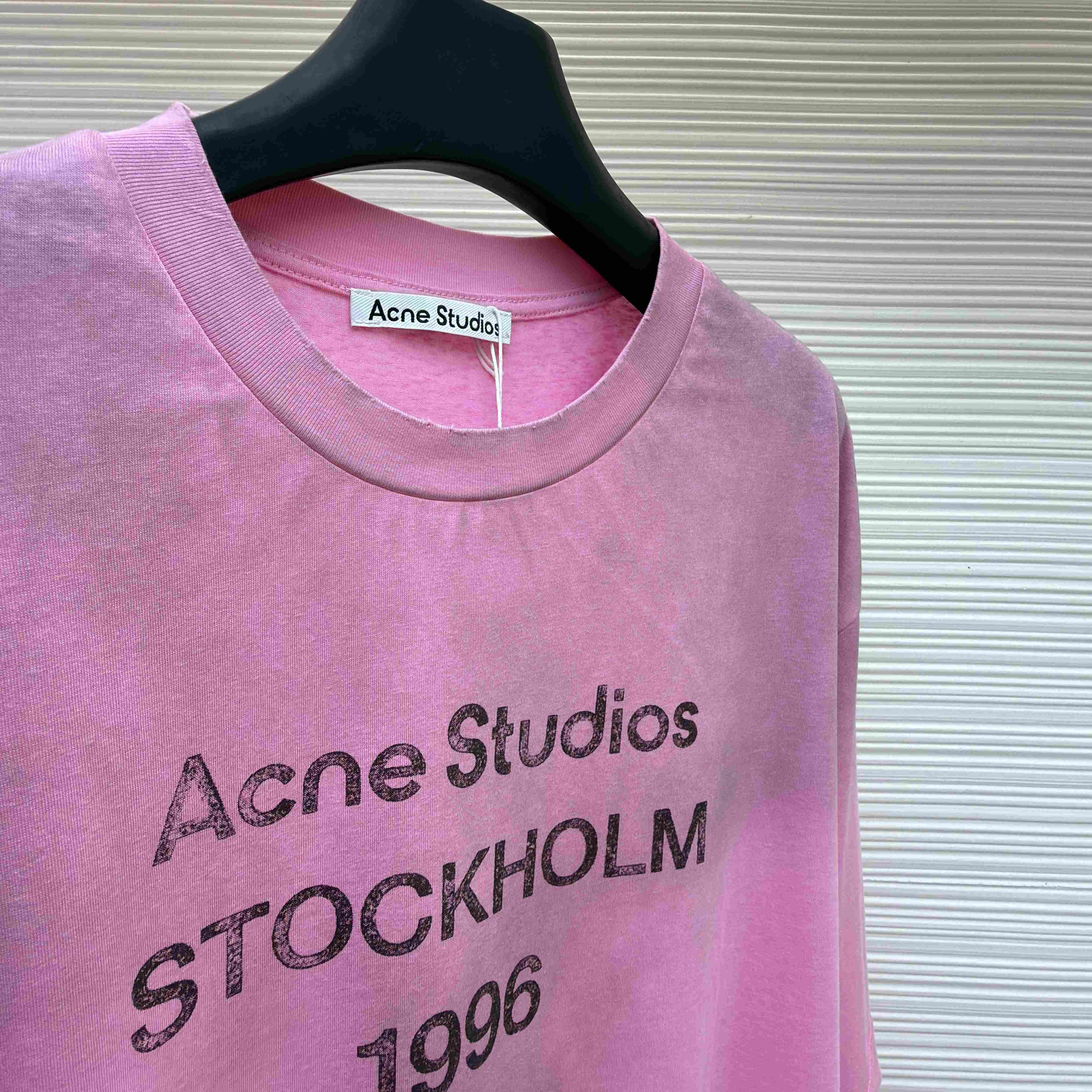 Acne Studios  Sprayed Logo T-shirt - DesignerGu
