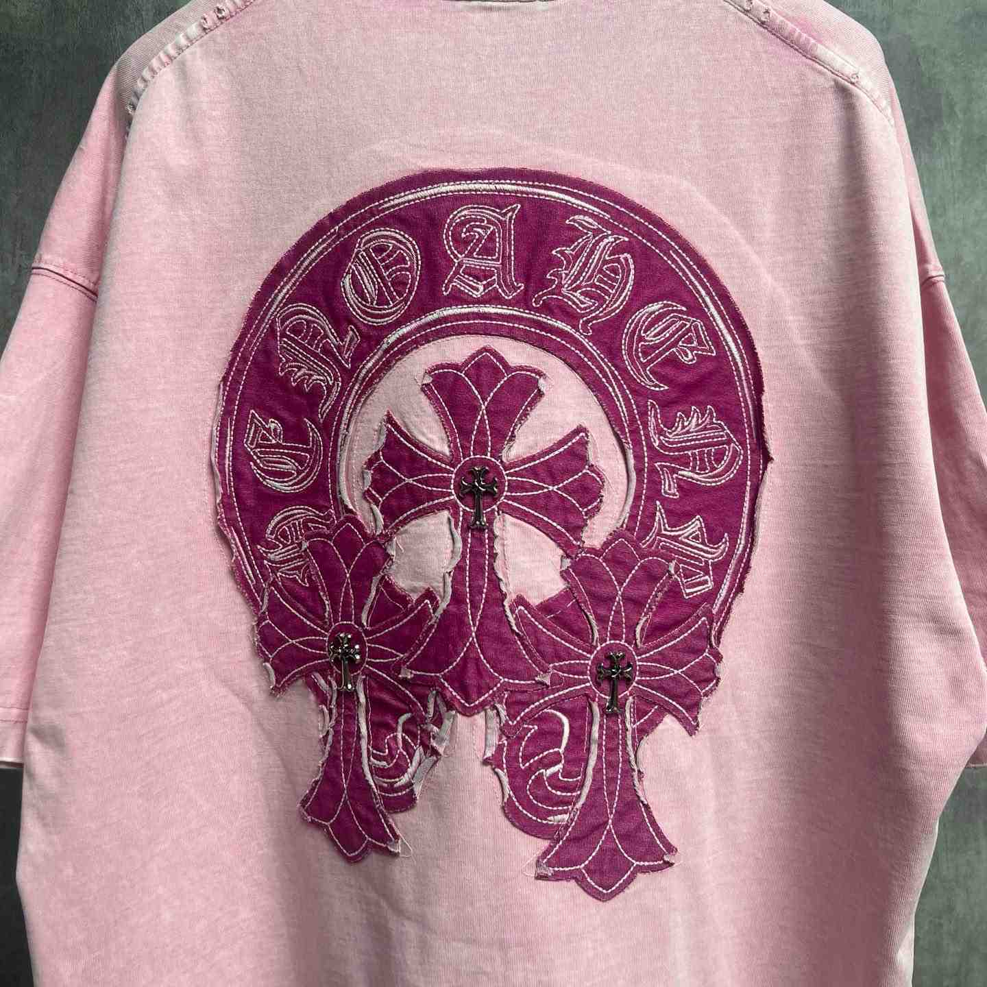 Chrome Hearts Horseshoe Cross Patch Embroidery  T-Shirt  - DesignerGu