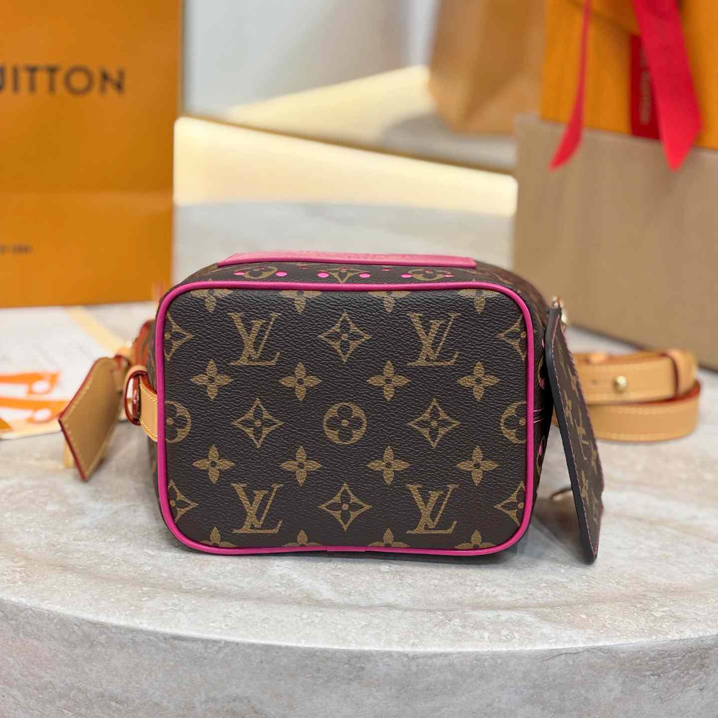 Louis Vuitton All In BB M29075 - DesignerGu