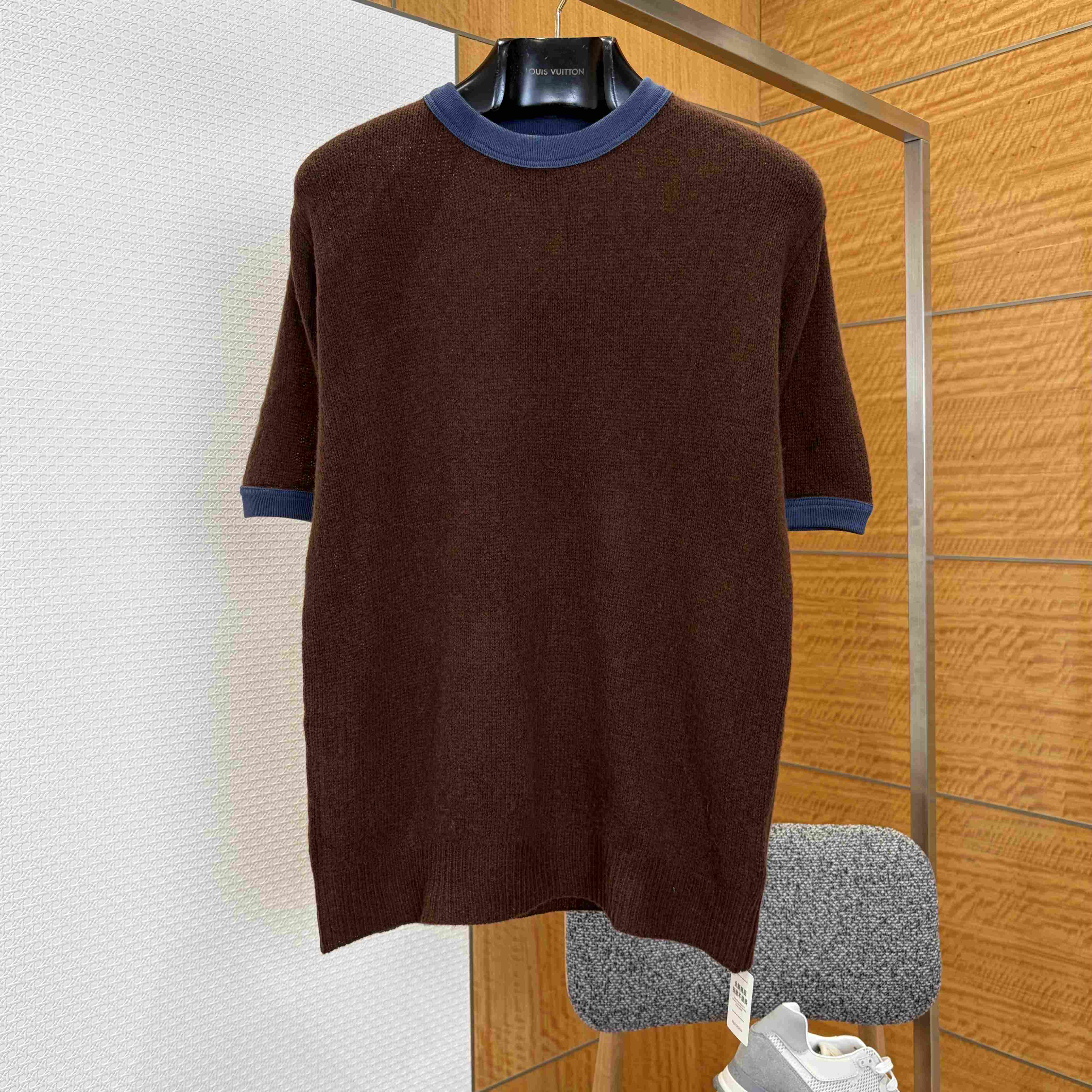 Prada Cashmere Crew-Neck Sweater - DesignerGu