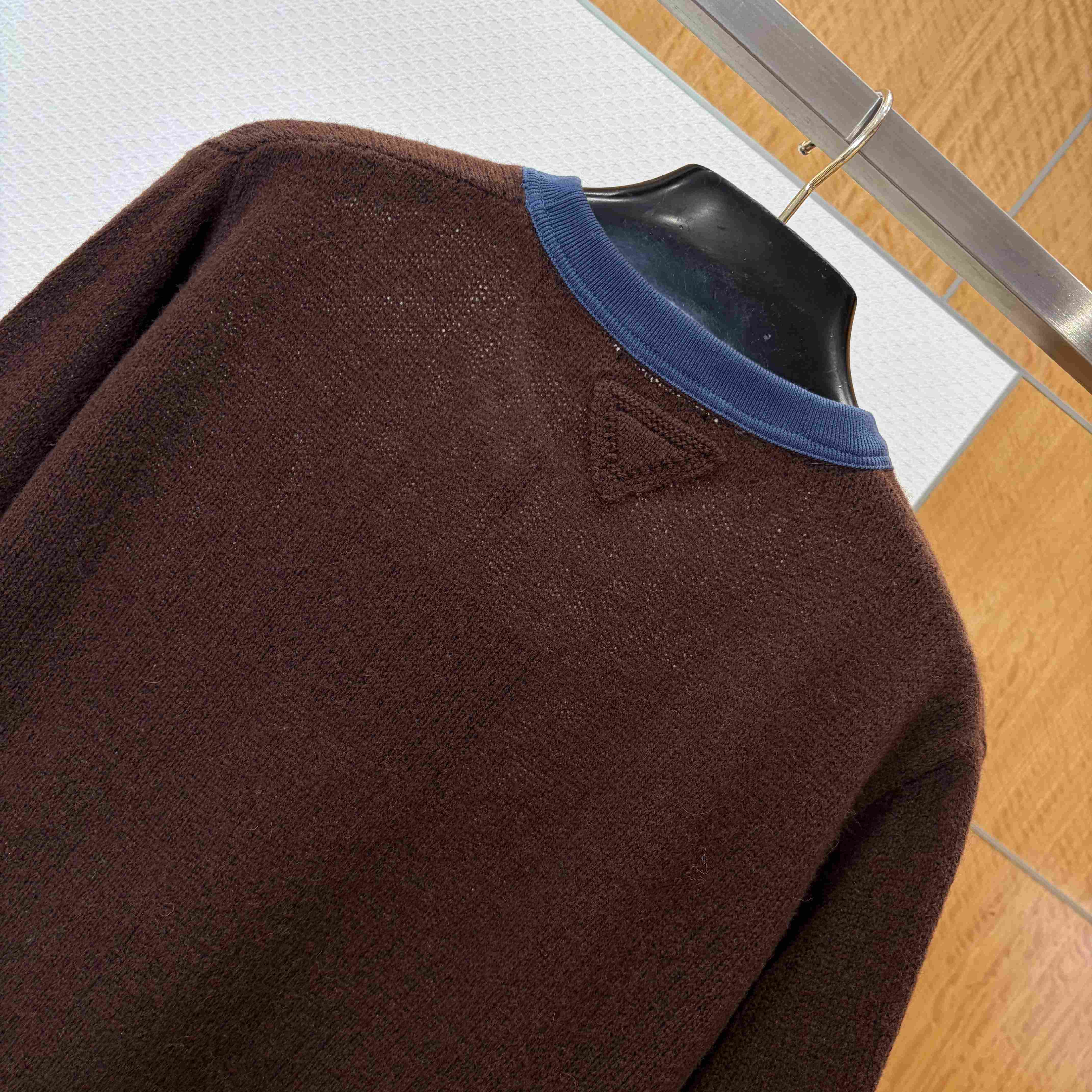 Prada Cashmere Crew-Neck Sweater - DesignerGu