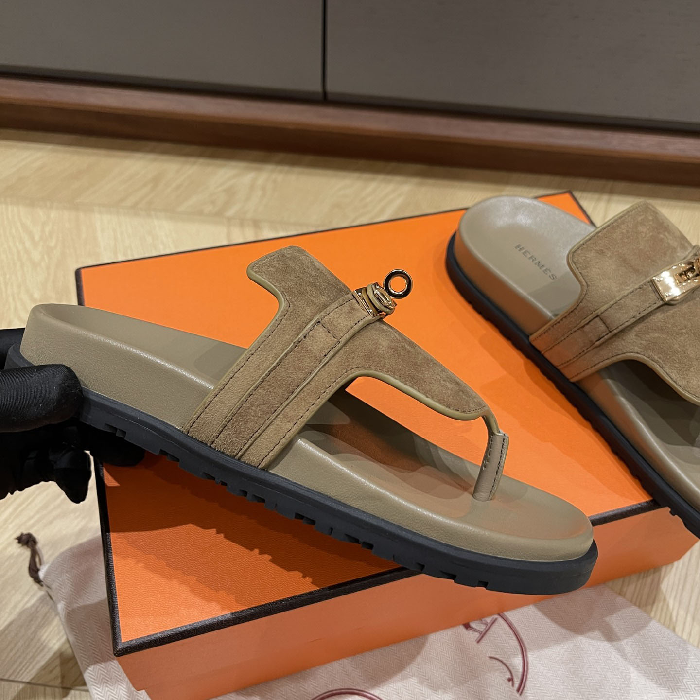 Hermes Empire Sandal - DesignerGu