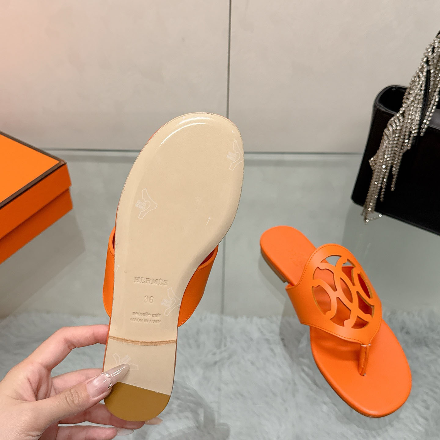Hermes Mage Sandal - DesignerGu