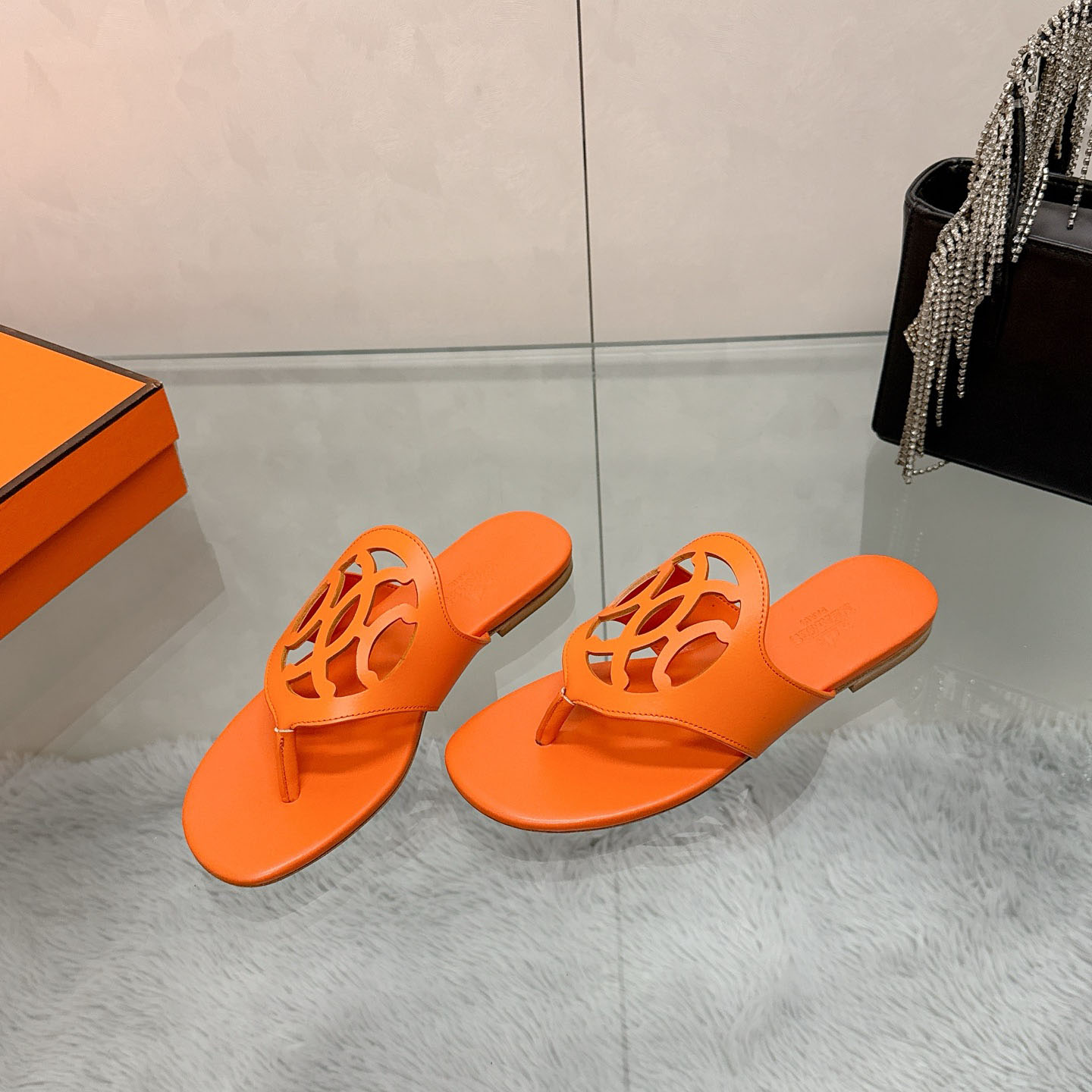 Hermes Mage Sandal - DesignerGu