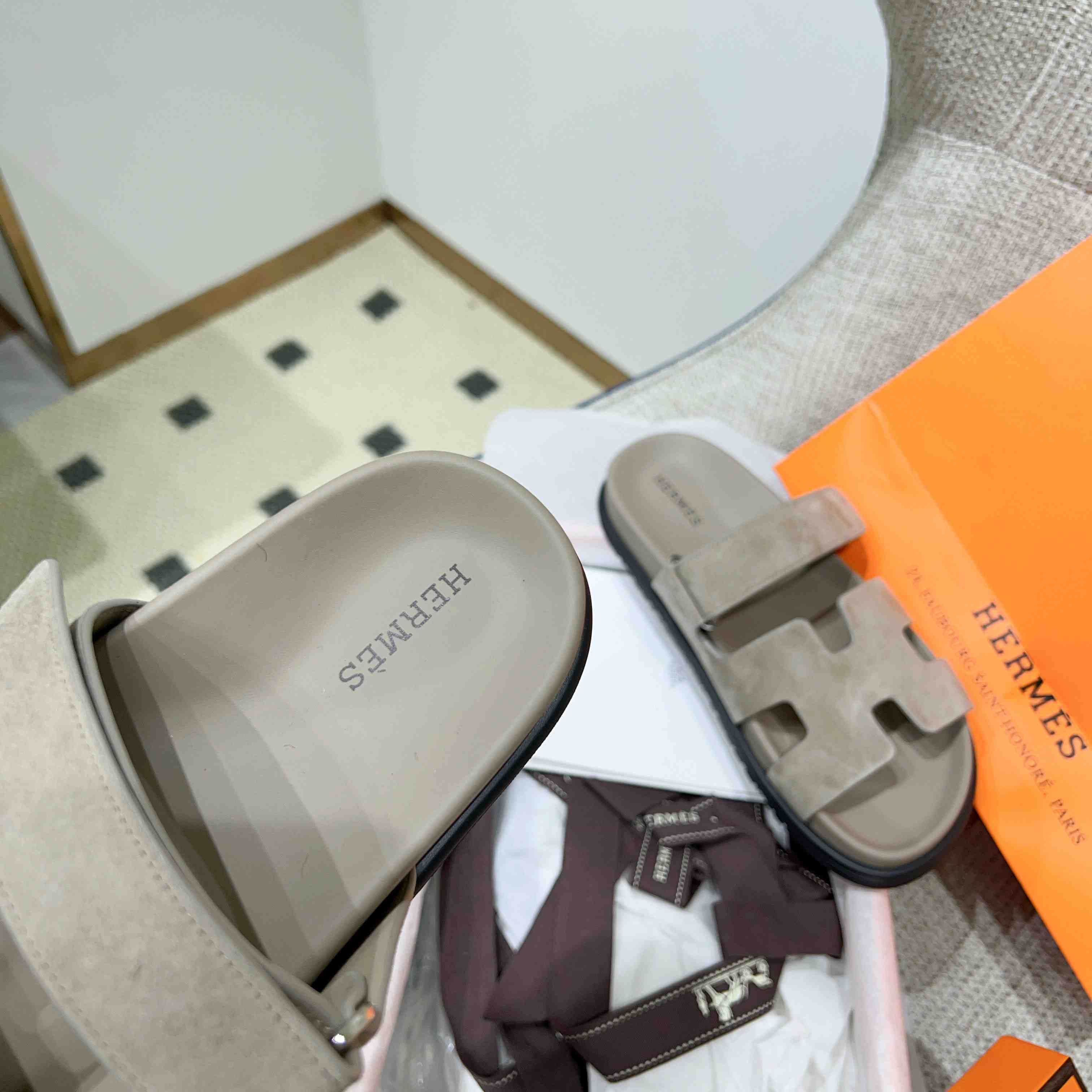 Hermes Chypre Sandal - DesignerGu