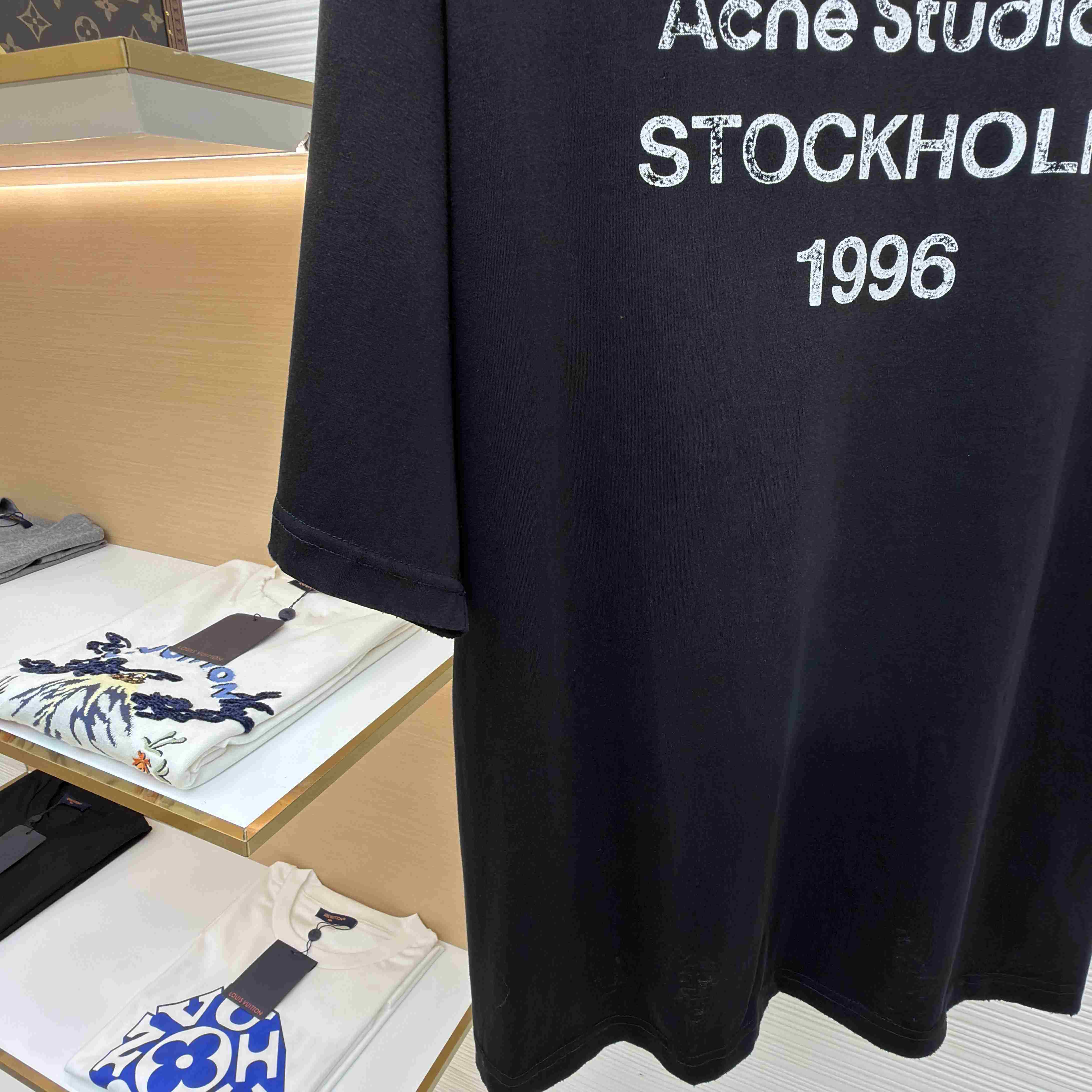 Acne Studios  Sprayed Logo T-shirt - DesignerGu