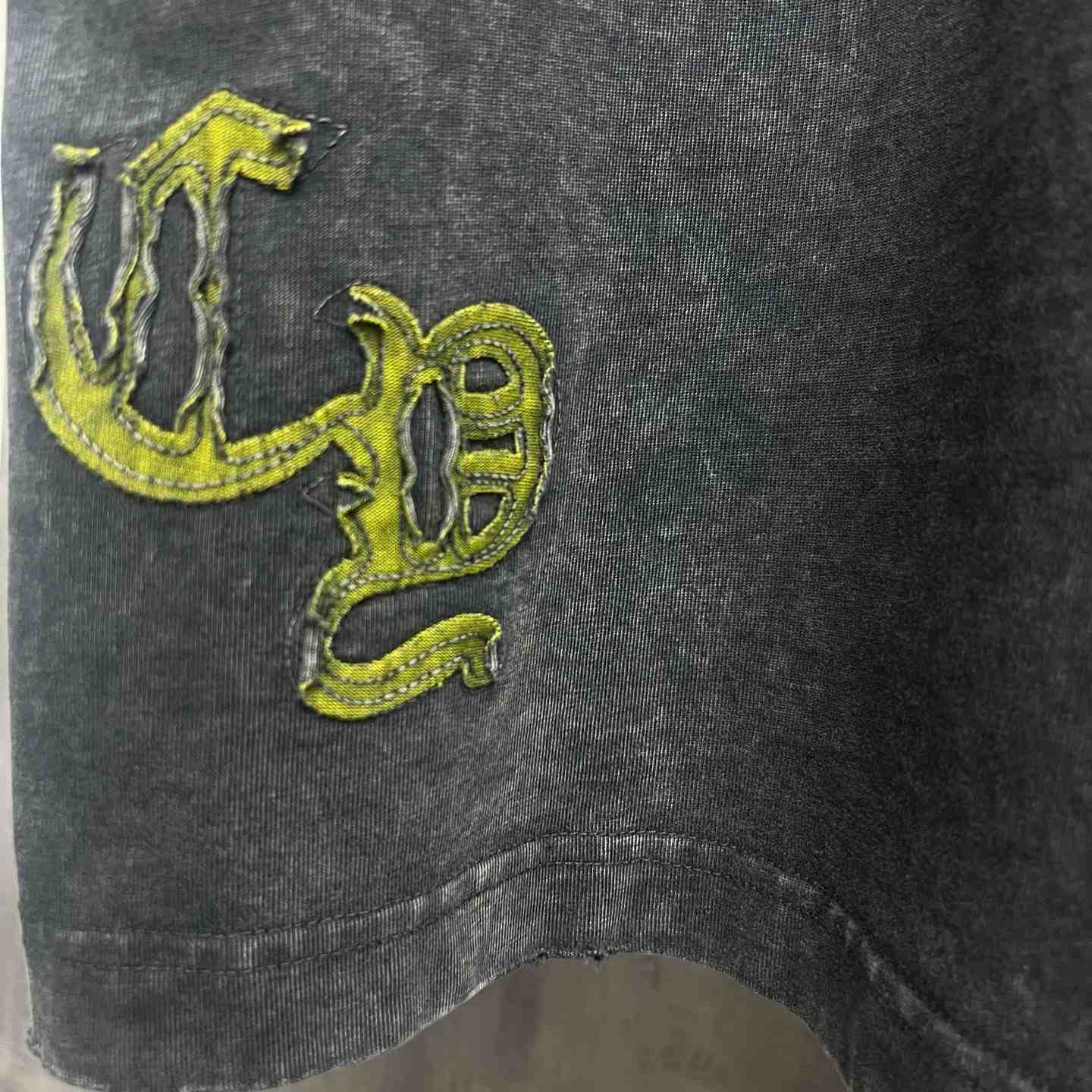 Chrome Hearts Horseshoe Cross Patch Embroidery  T-Shirt  - DesignerGu