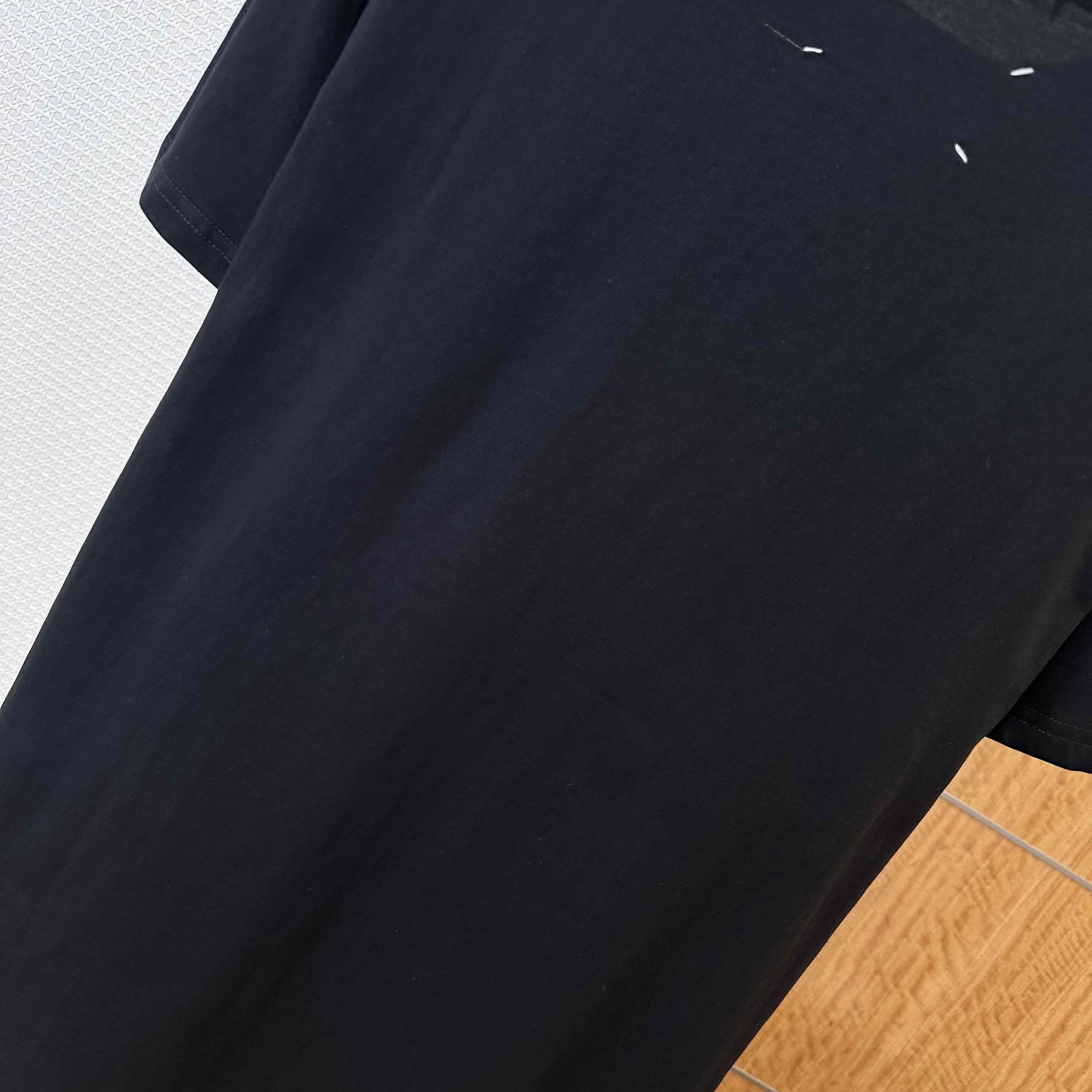Maison Margiela Black Label Patch T-shirt - DesignerGu