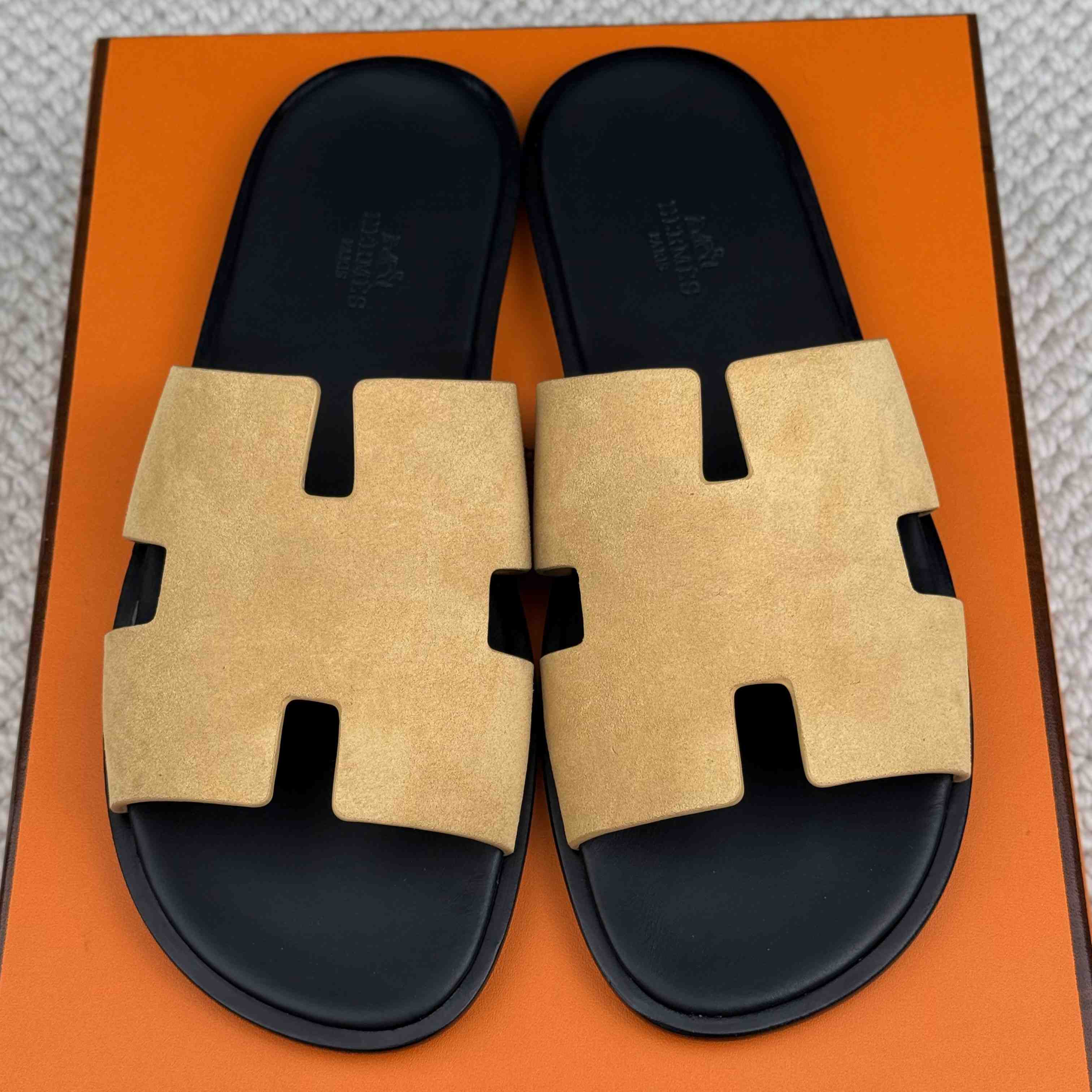 Hermes Izmir Sandal - DesignerGu