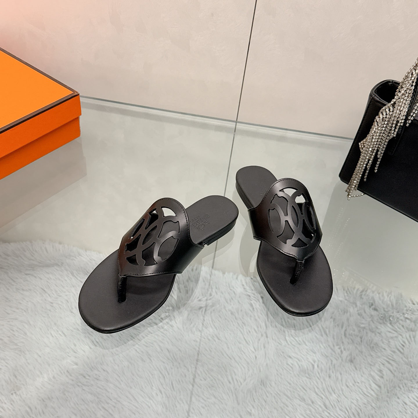 Hermes Mage Sandal - DesignerGu