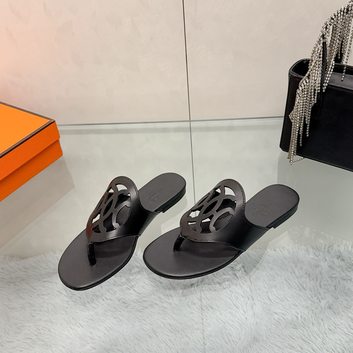 Hermes Mage Sandal - DesignerGu