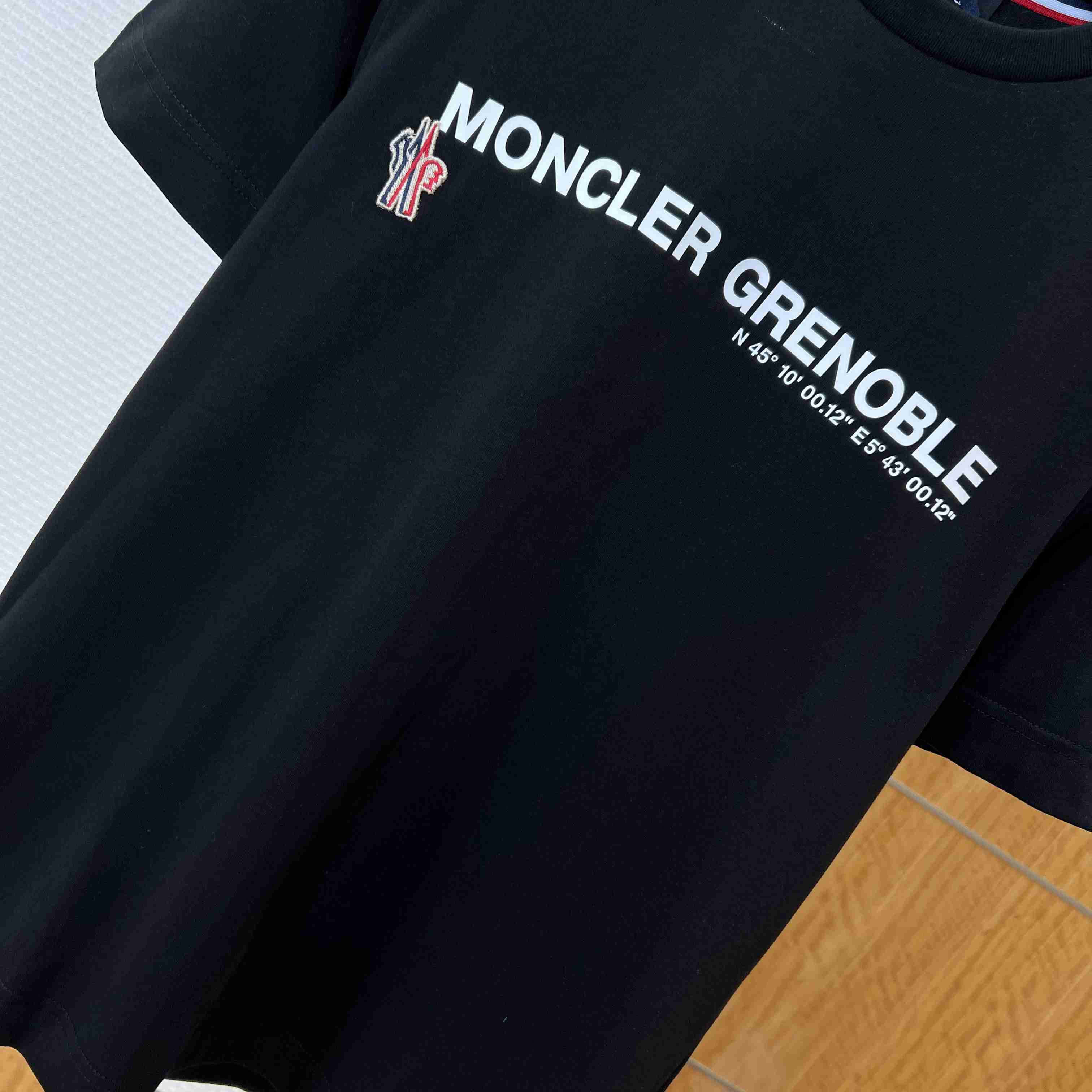 Moncler Logo Cotton Blend T-Shirt - DesignerGu