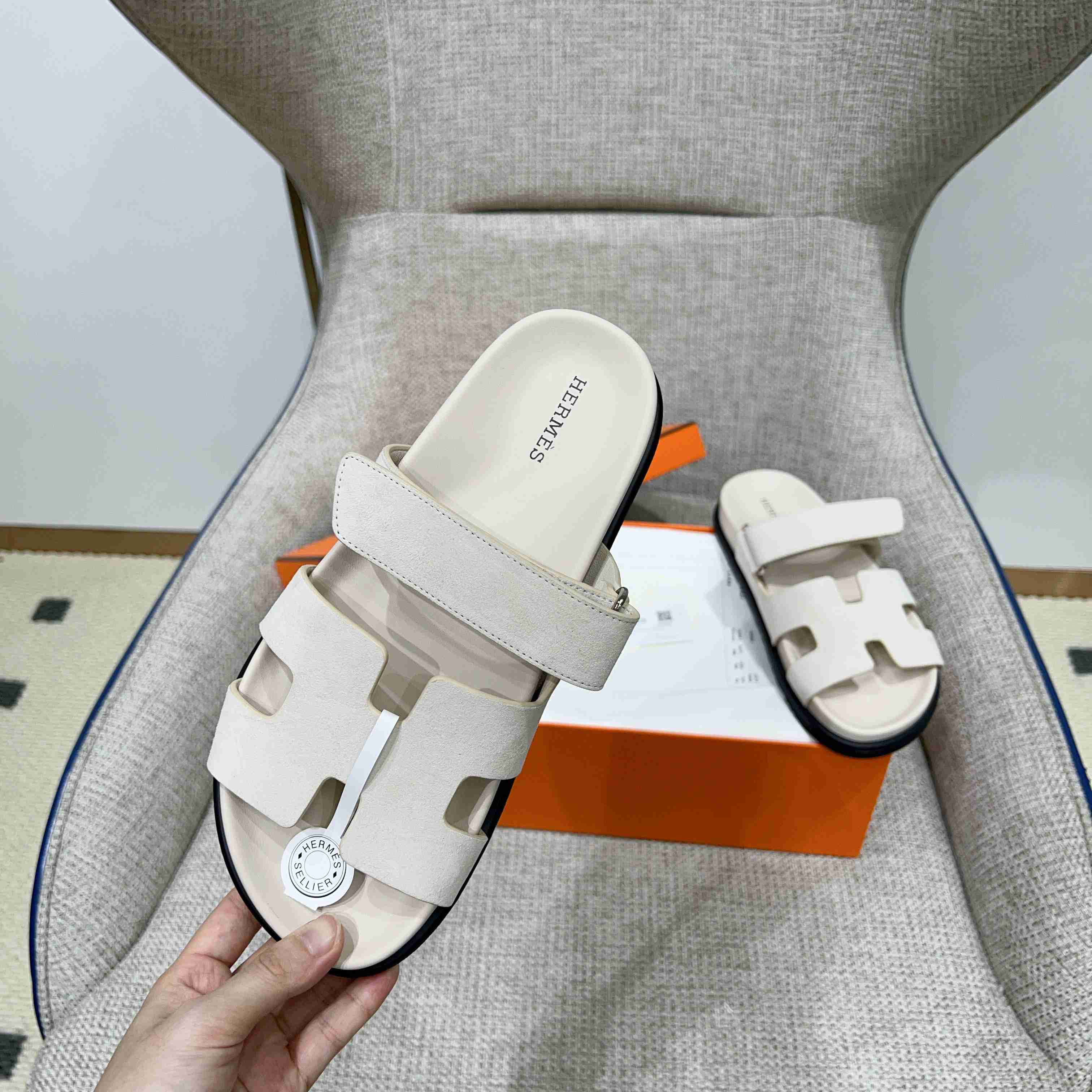 Hermes Chypre Sandal - DesignerGu