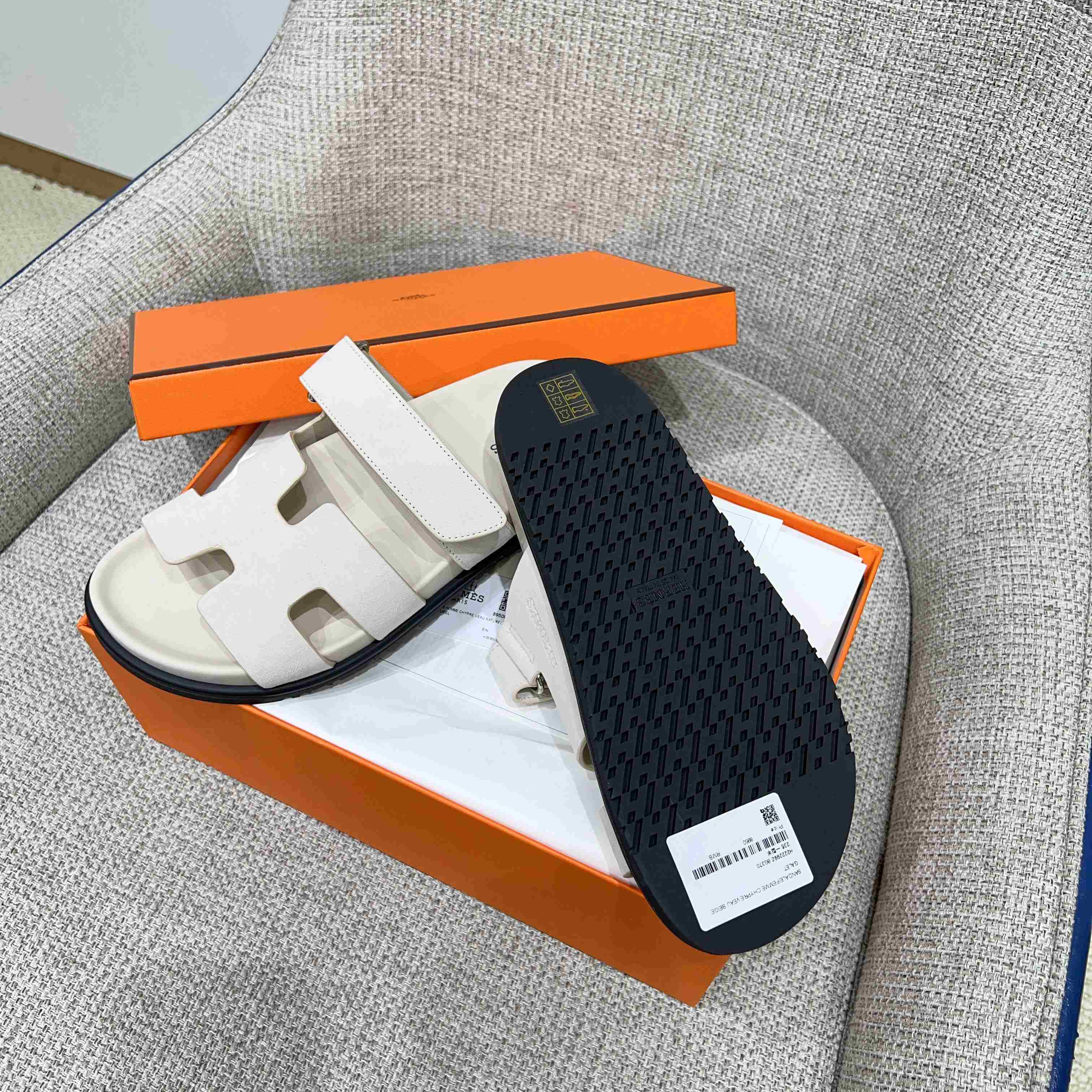Hermes Chypre Sandal - DesignerGu