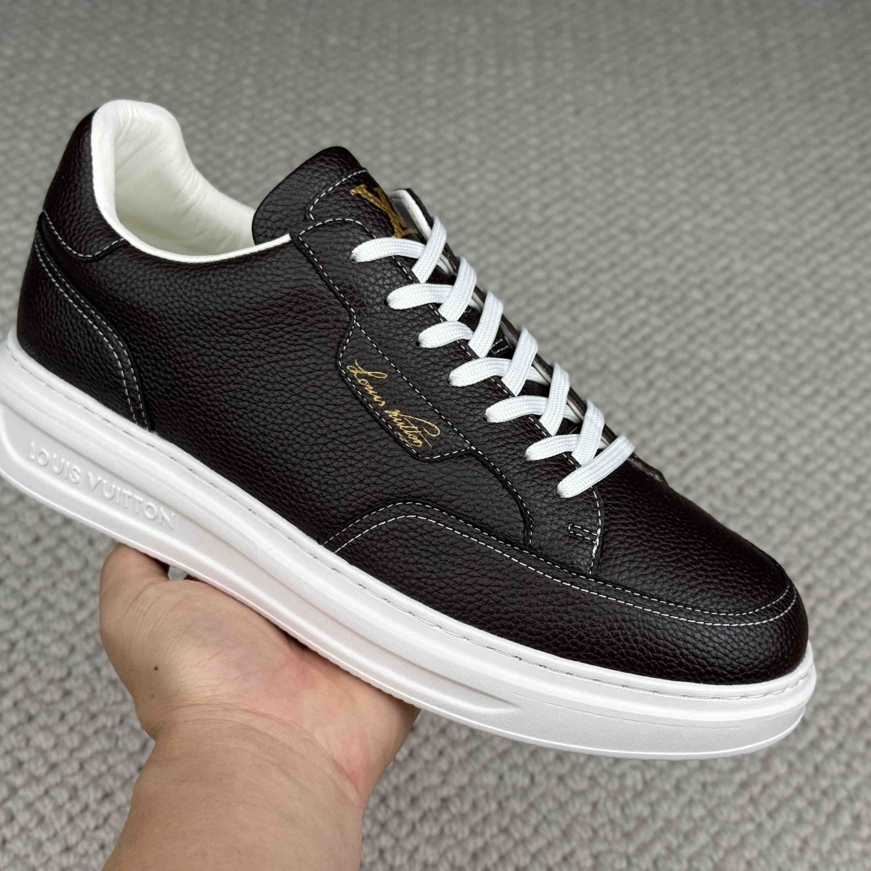 Louis Vuitton Beverly Hills Sneaker 1AJ870 - DesignerGu