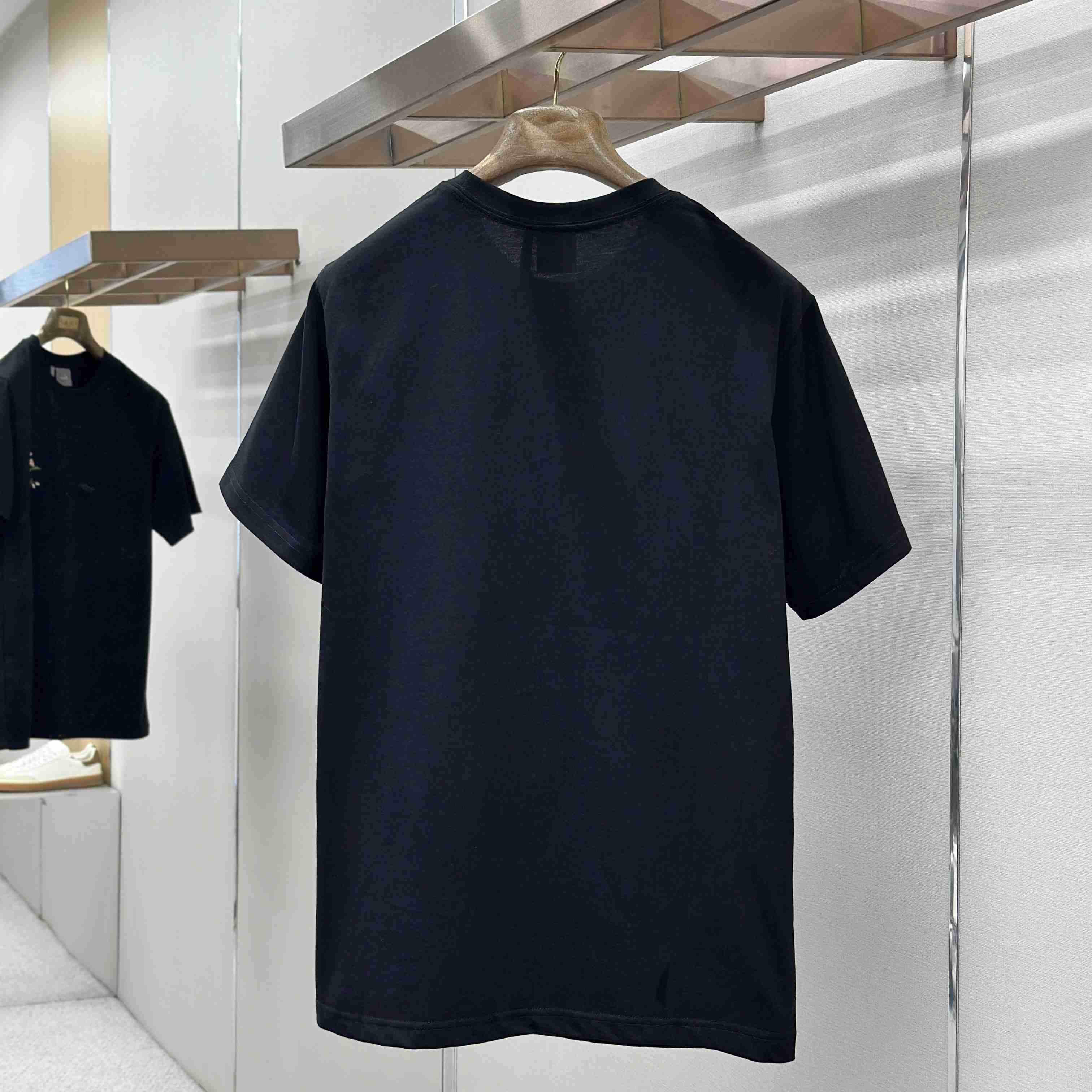 Dior T-Shirt With Dior Secret Garden Motif, Relaxed Fit - DesignerGu