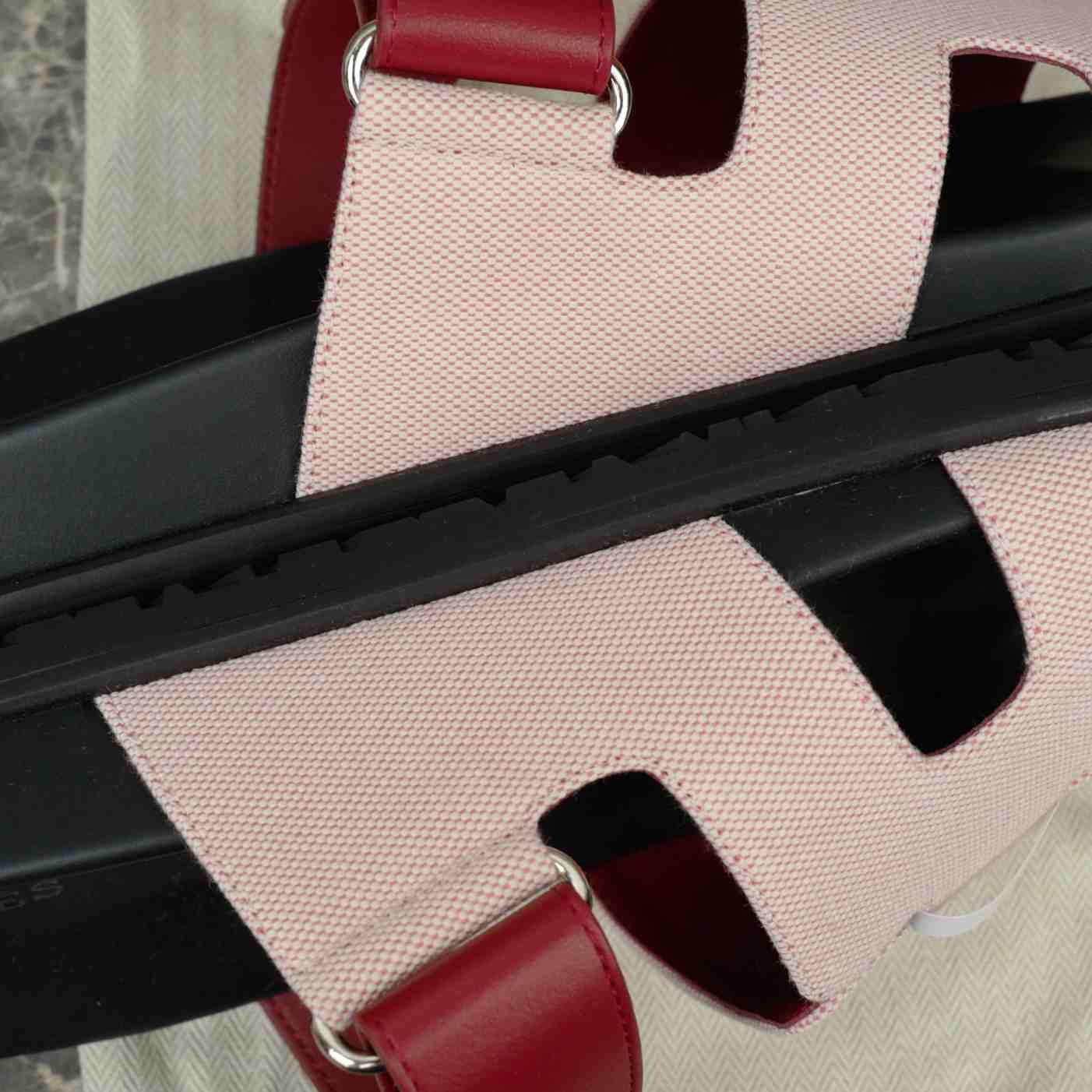 Hermes Chypre Sandal - DesignerGu