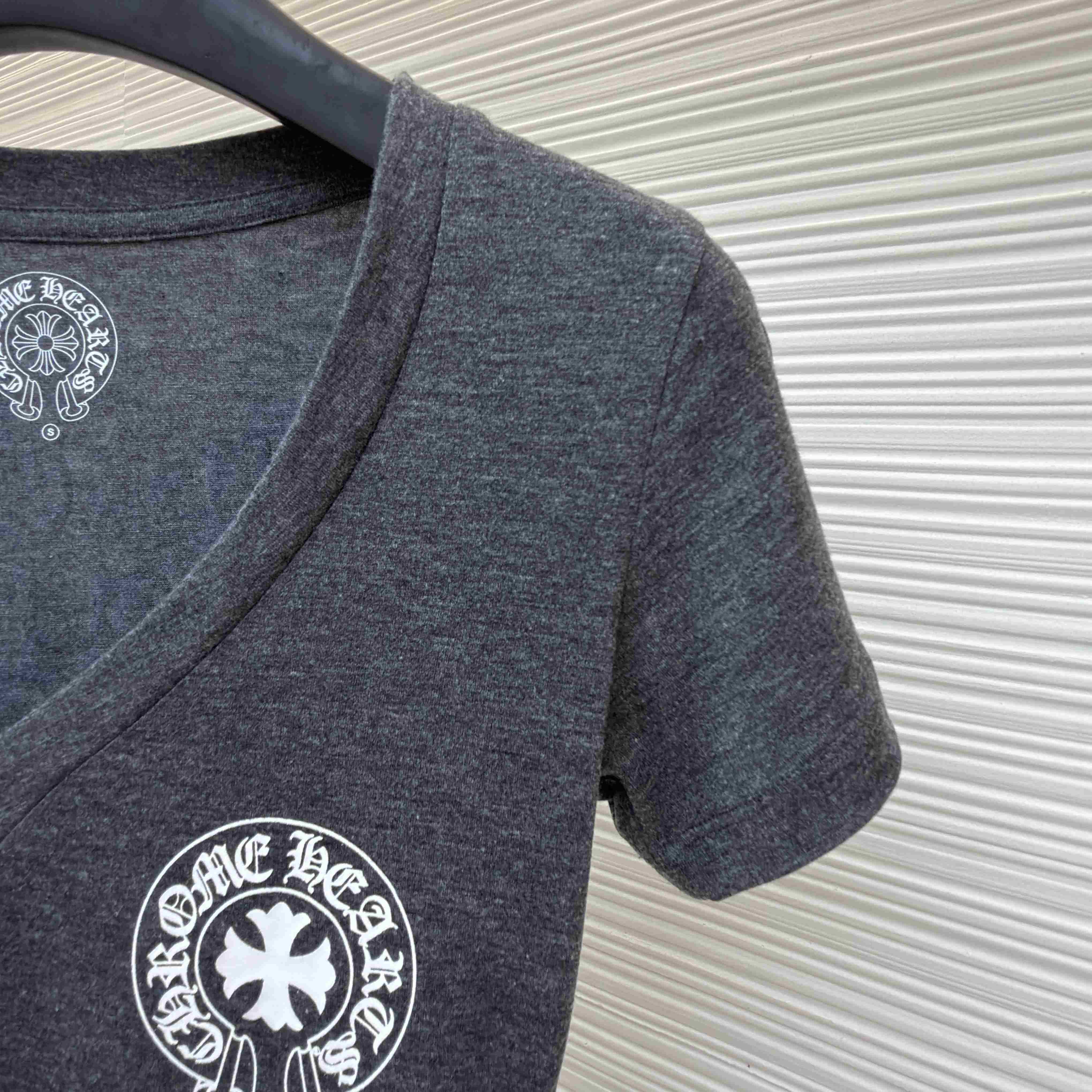 Chrome Hearts V-Neck T-Shirt 'Grey' - DesignerGu