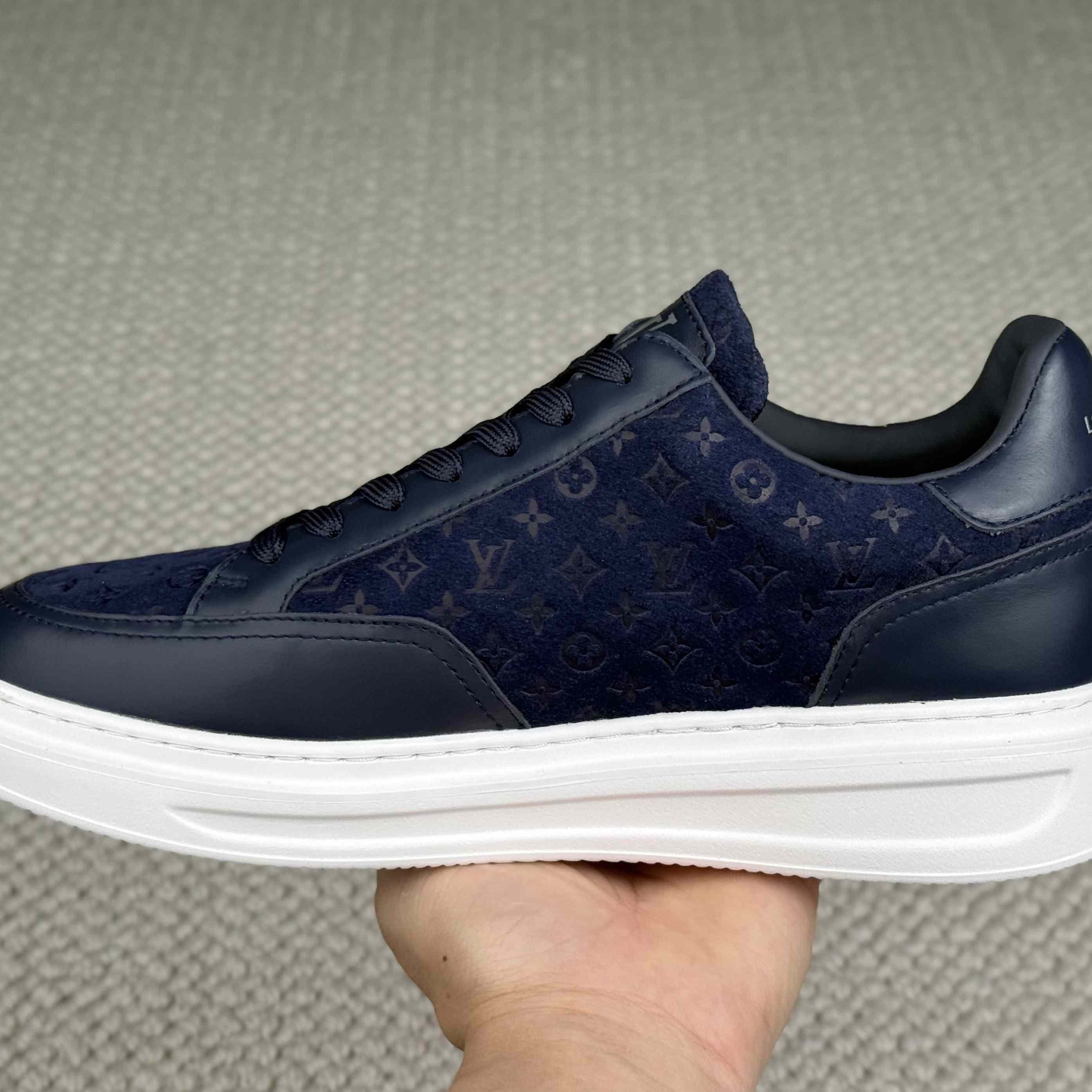 Louis Vuitton Beverly Hills Sneaker 1AKBR9 - DesignerGu