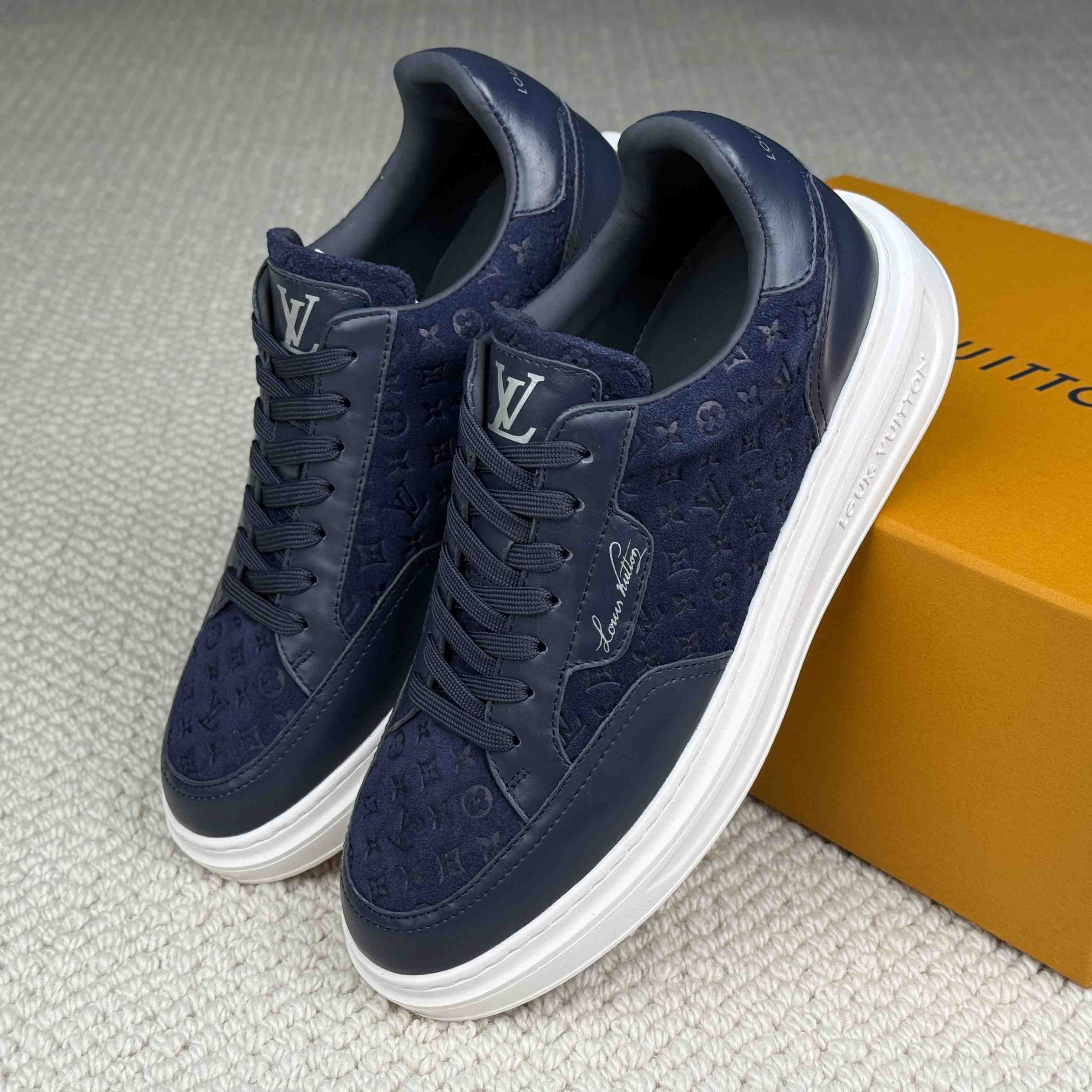 Louis Vuitton Beverly Hills Sneaker 1AKBR9 - DesignerGu