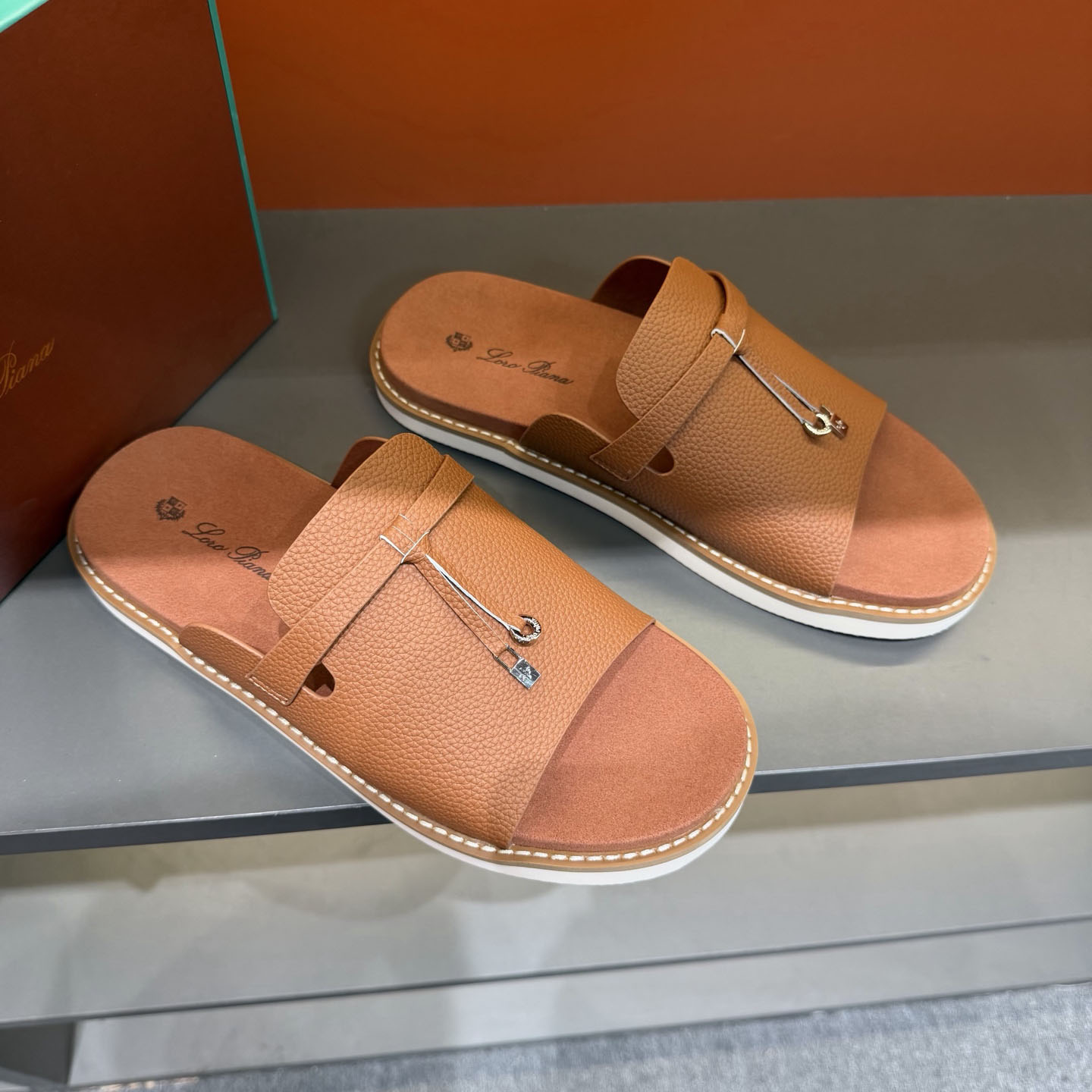 Loro Piana 