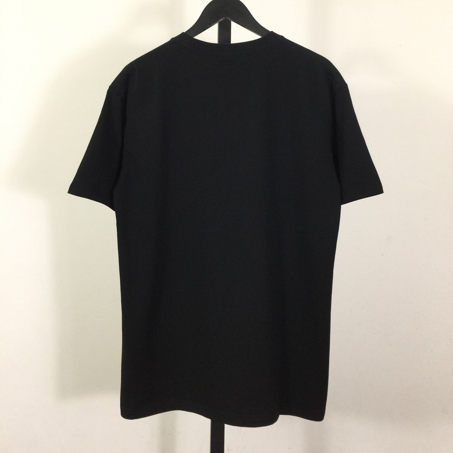 Dior Logo Embroidered Letters  T-shirt - DesignerGu