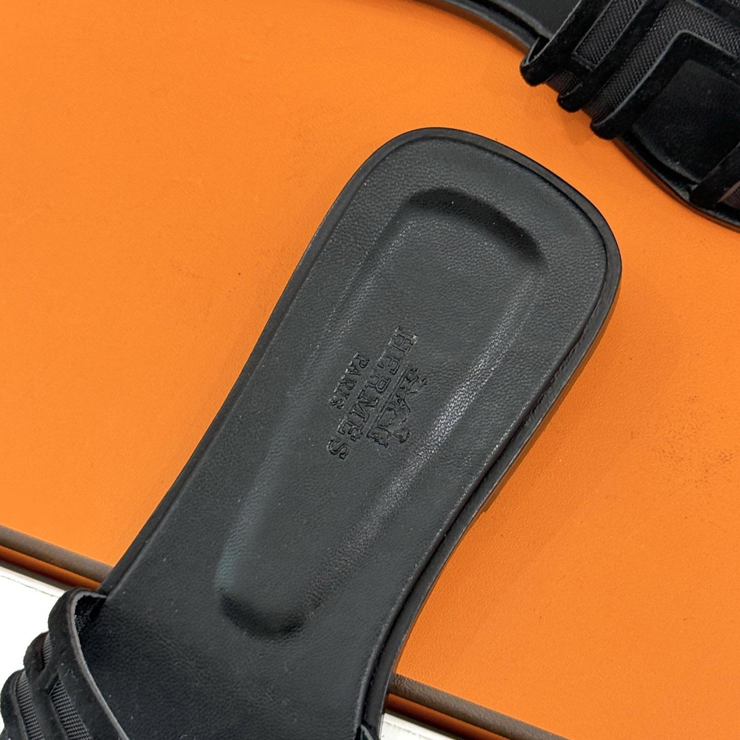 Hermes Oran Sandal - DesignerGu
