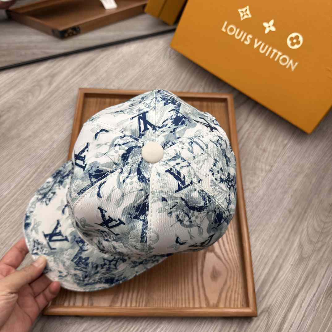 Louis Vuitton Baseball Cap - DesignerGu