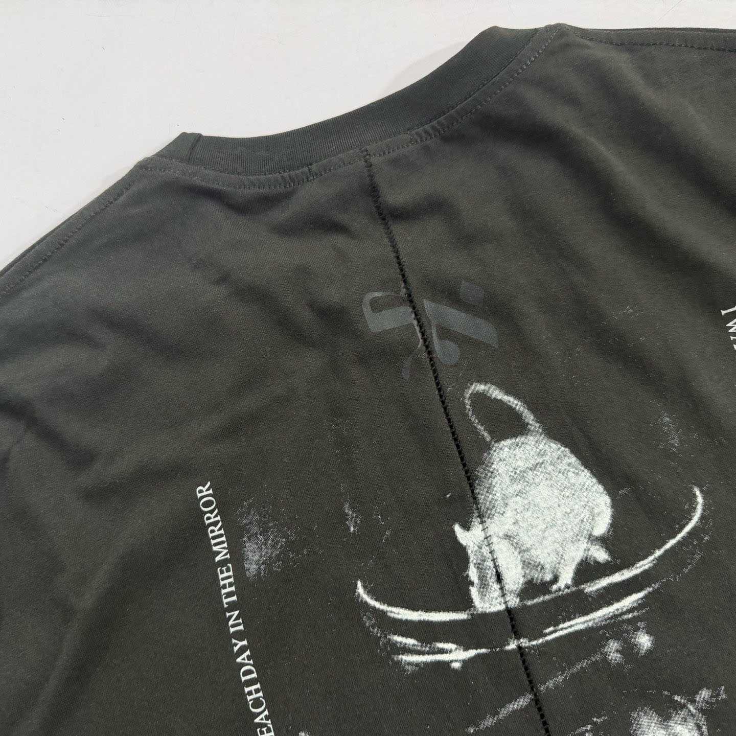 Enfants Riches Déprimés Maestro Hates Photographers T-Shirt - DesignerGu