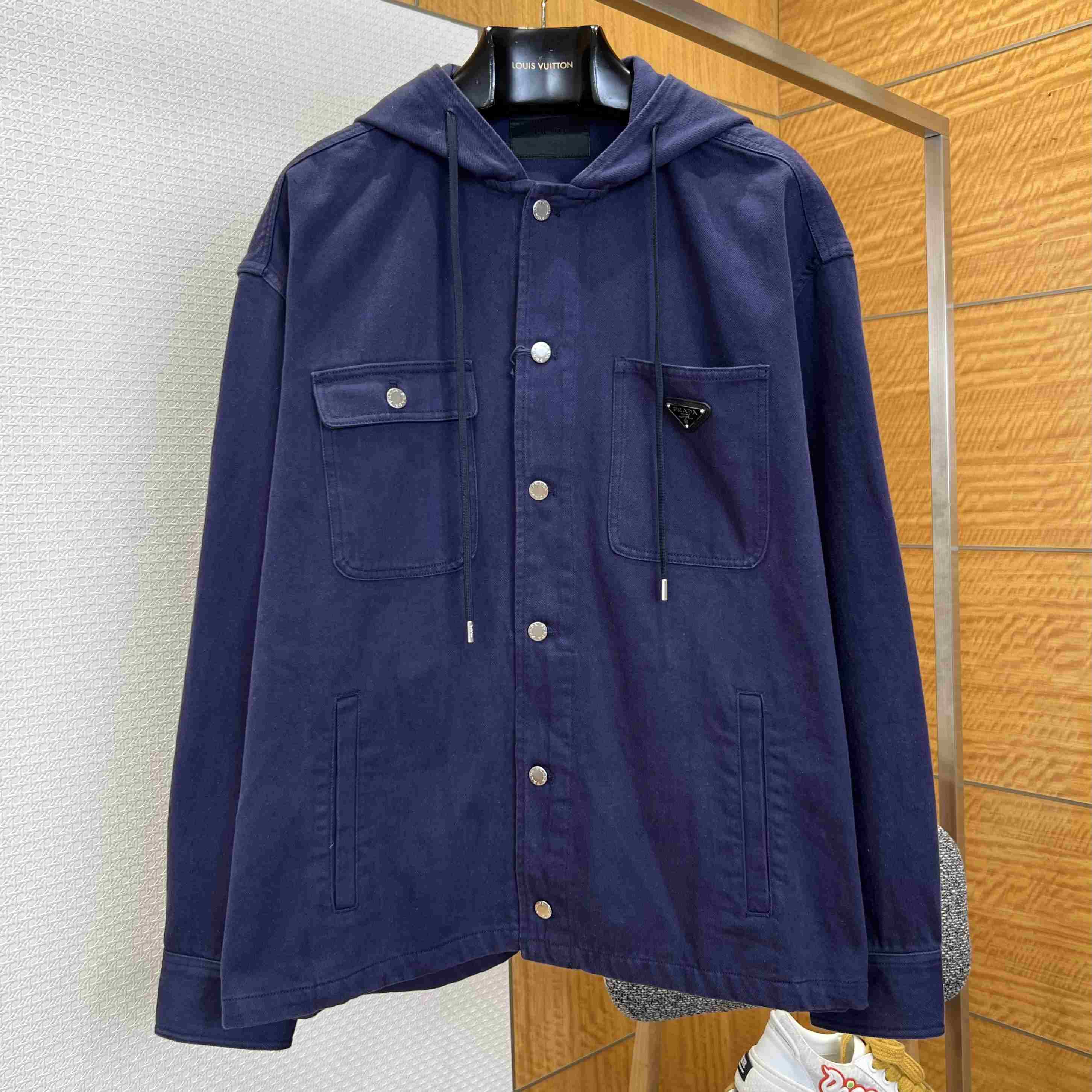 Prada enamel Triangle-Logo Shirt - DesignerGu