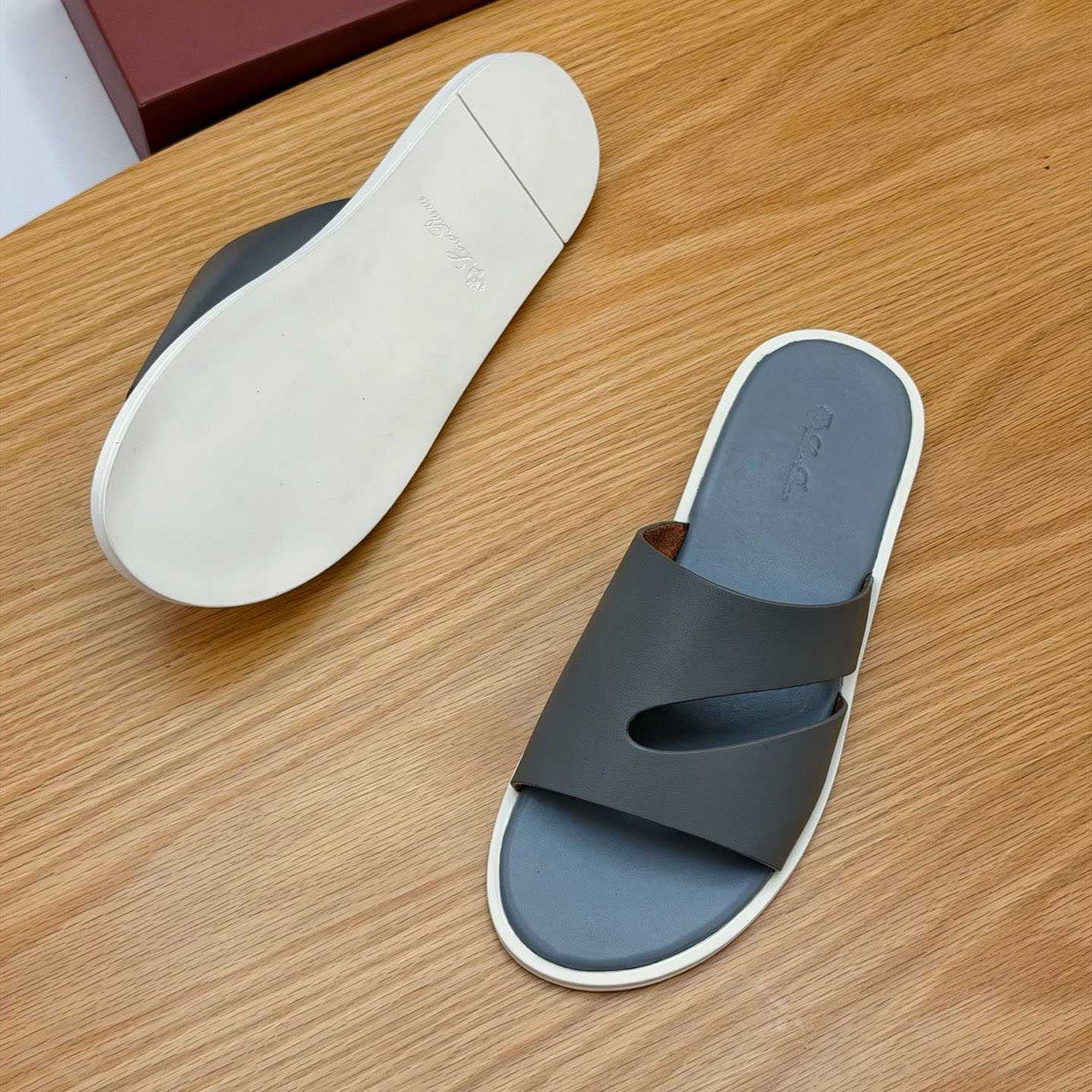 Loro Piana Pilat Plain Walk Sandal - DesignerGu