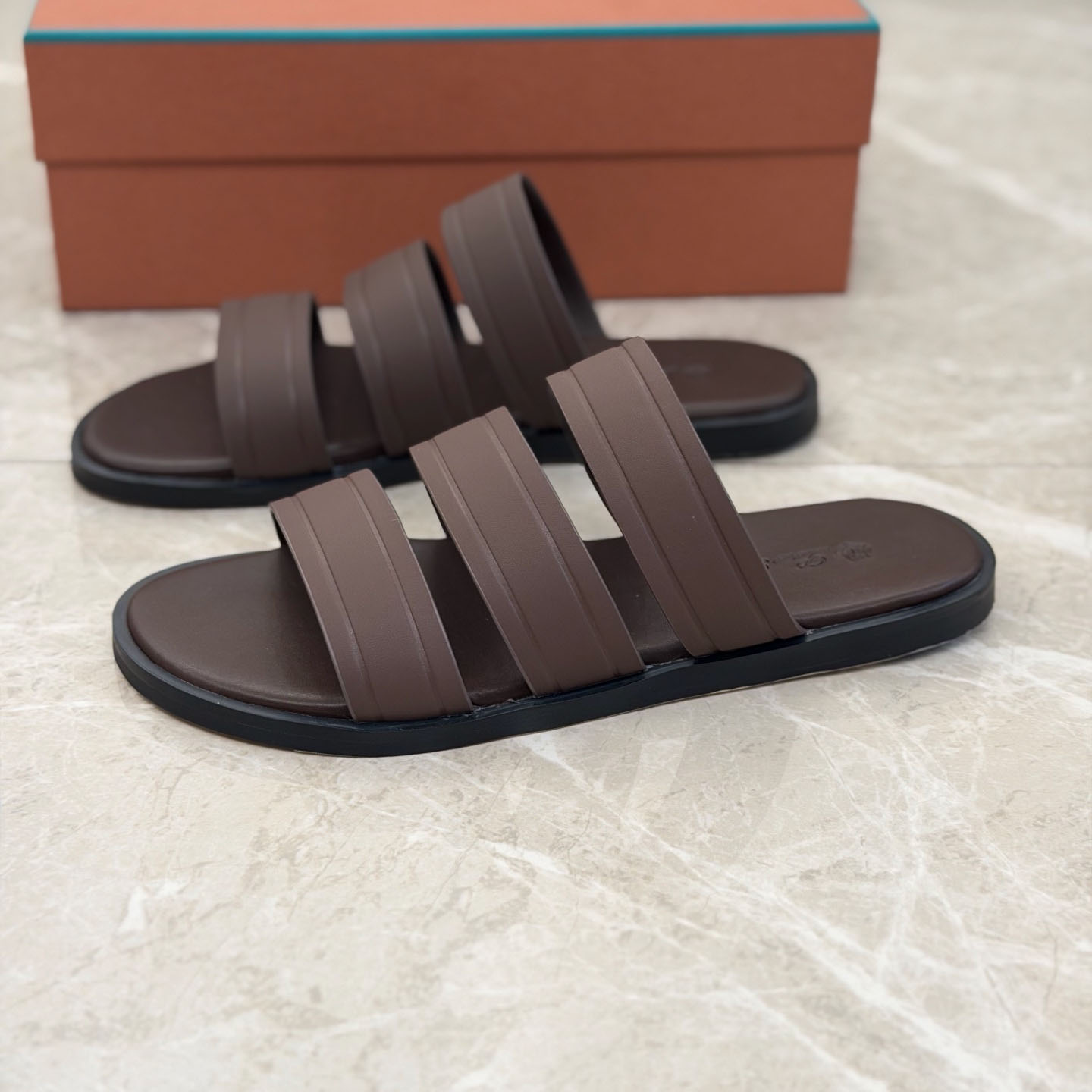 Loro Piana  Naha Seawalk Leather Slide Sandals - DesignerGu