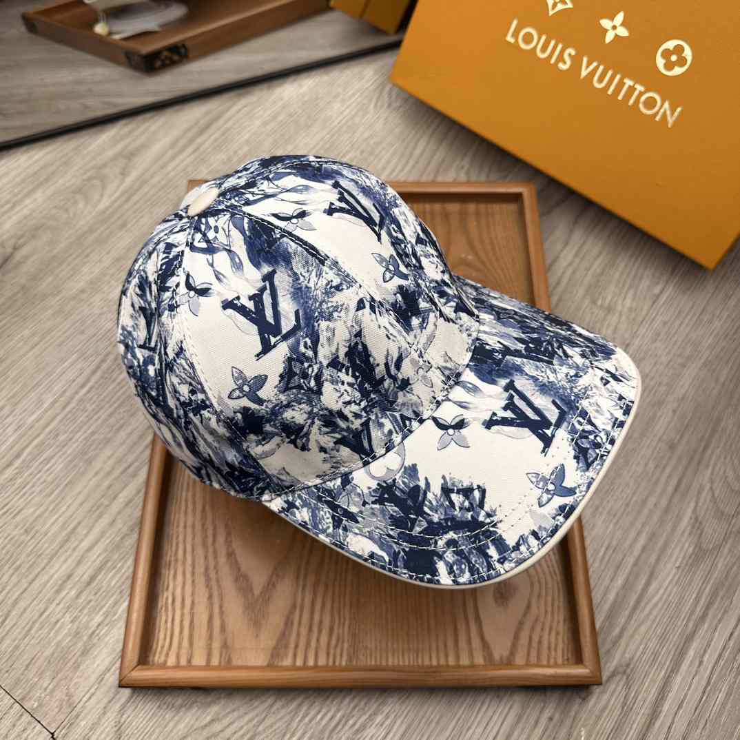 Louis Vuitton Baseball Cap - DesignerGu
