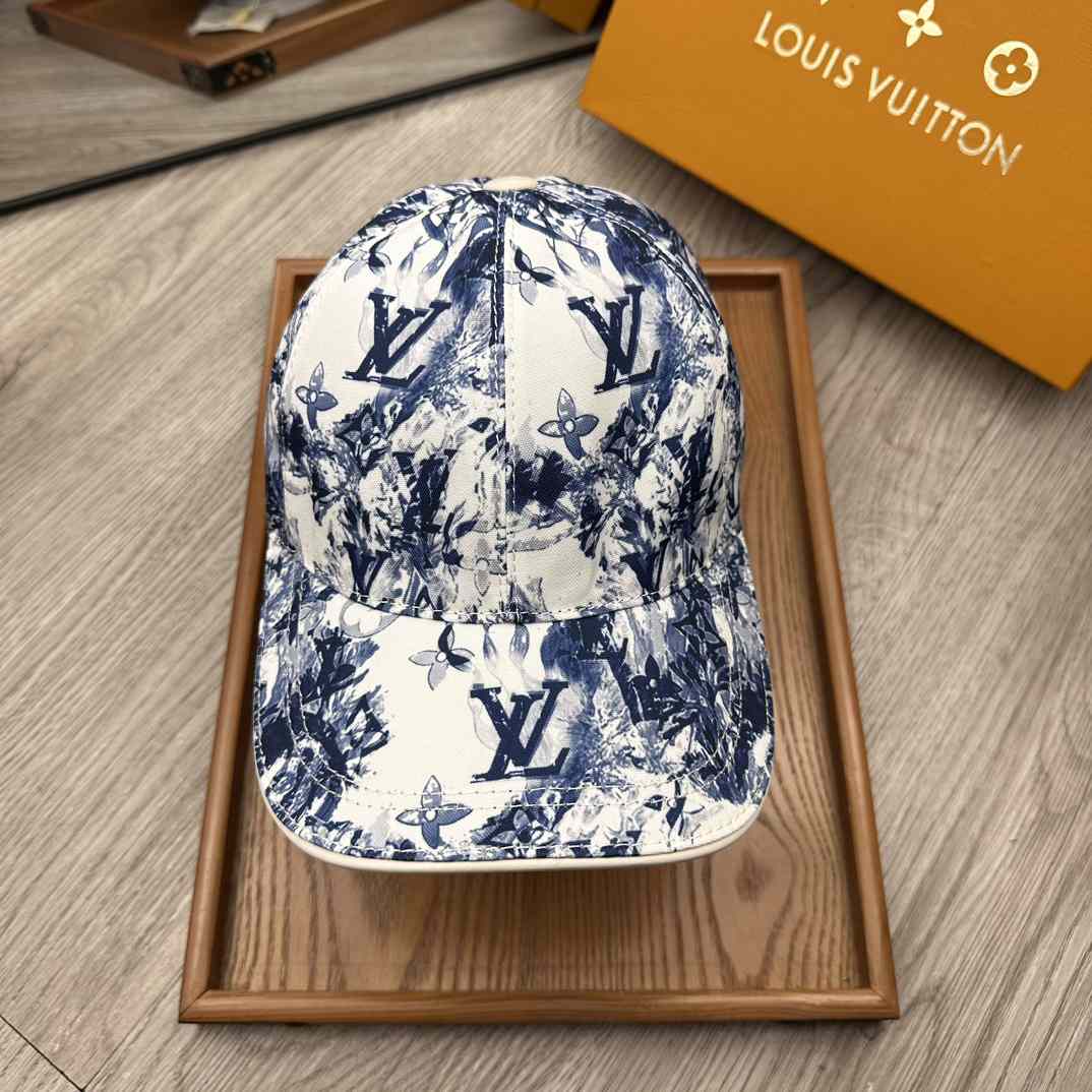 Louis Vuitton Baseball Cap - DesignerGu