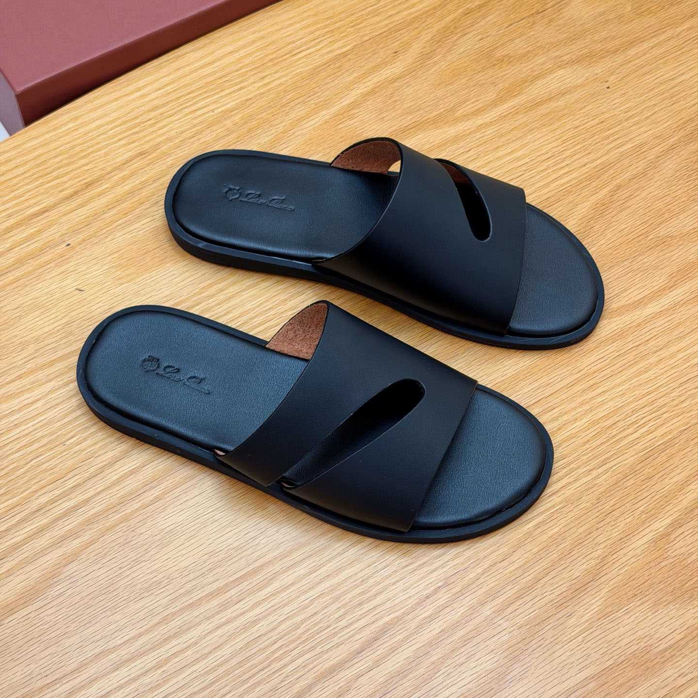 Loro Piana Pilat Plain Walk Sandal - DesignerGu