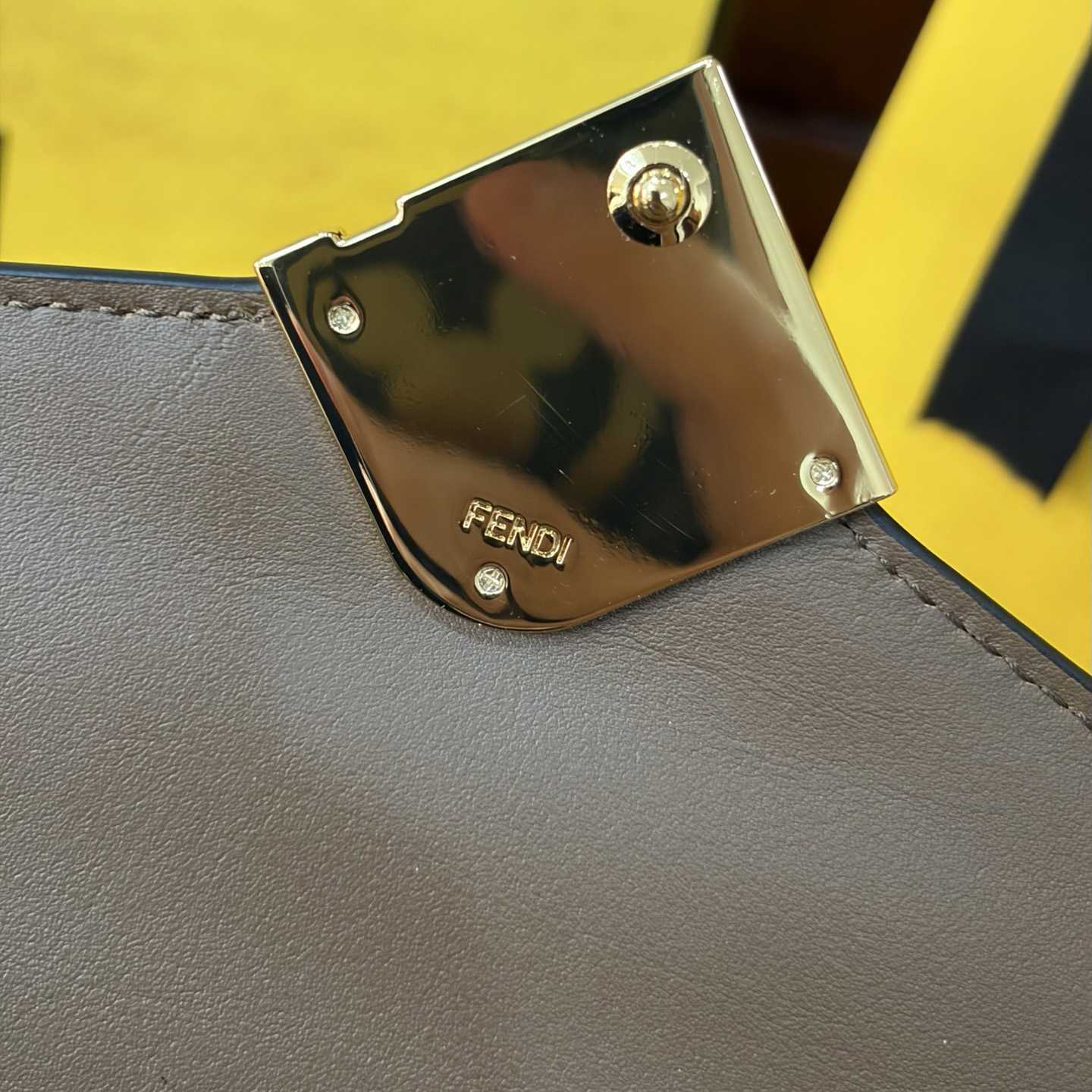 Fendi FF Diamonds Wallet On Chain - DesignerGu