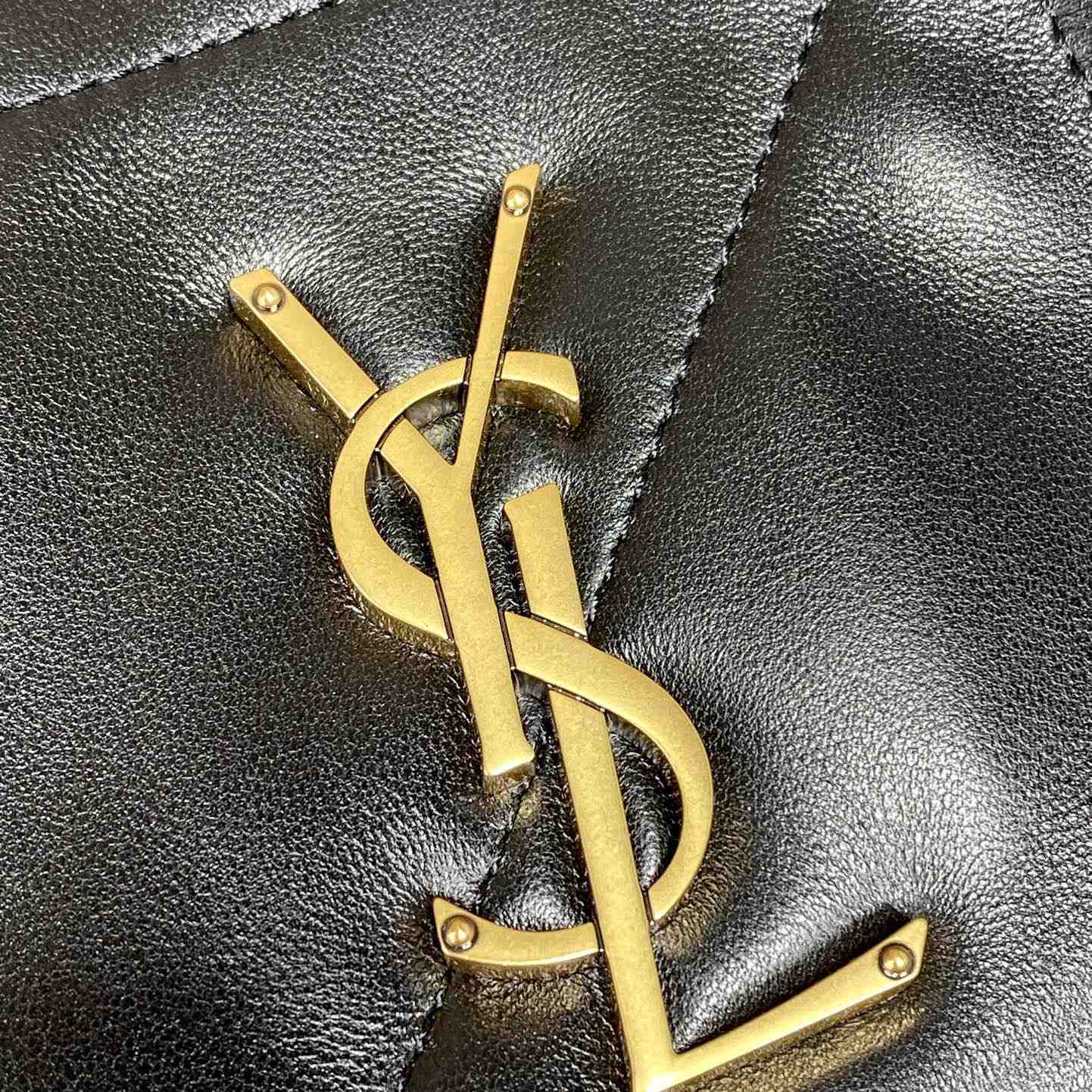 Saint Laurent Jamie Shopping Small In Lambskin - DesignerGu